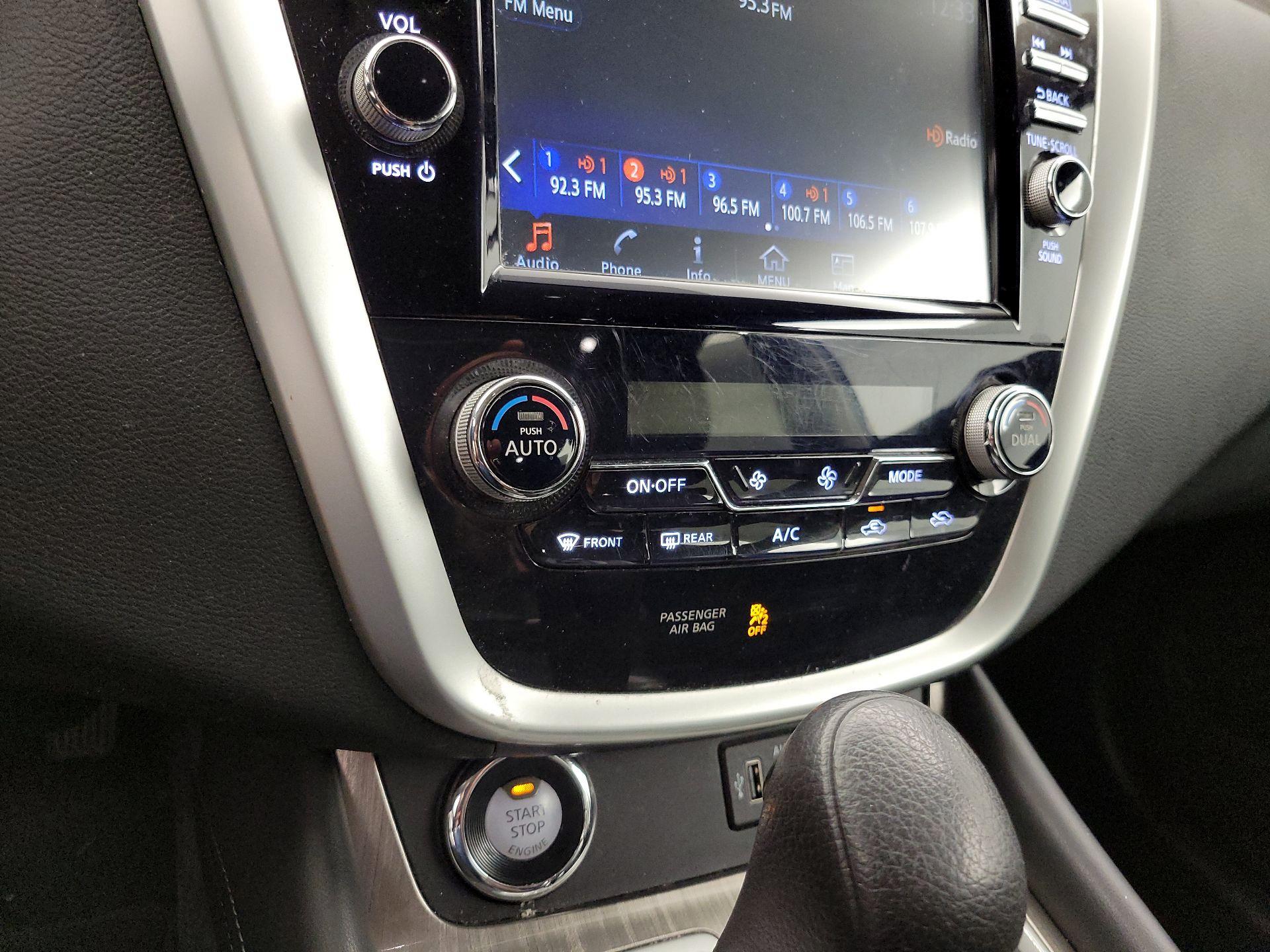 Thumbnail: 2018 Nissan Murano - 17