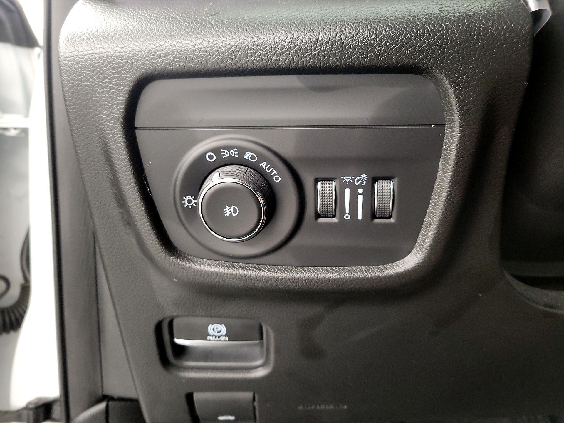 Thumbnail: 2021 Jeep Grand Cherokee L - 13