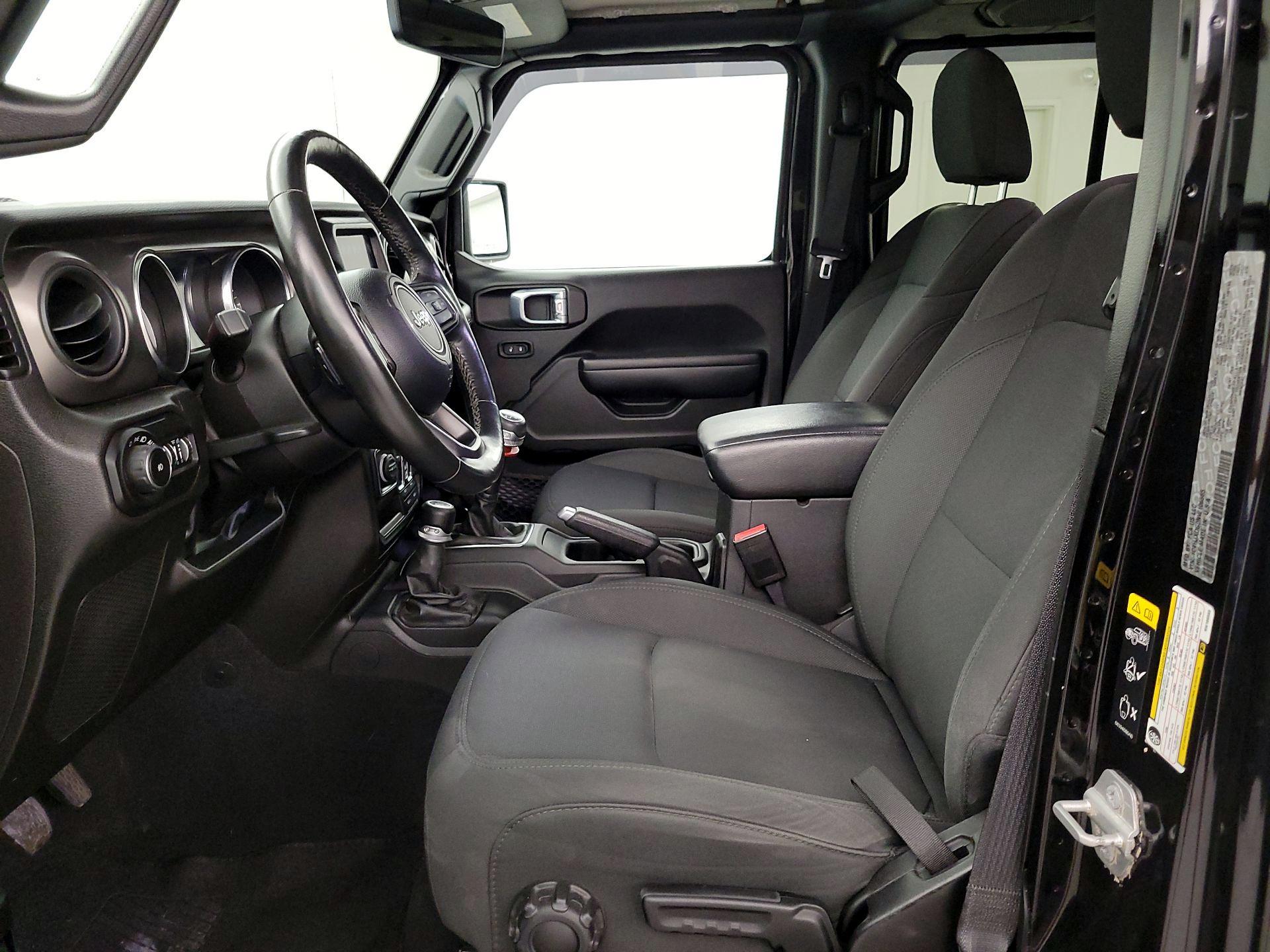 Thumbnail: 2022 Jeep Wrangler - 11