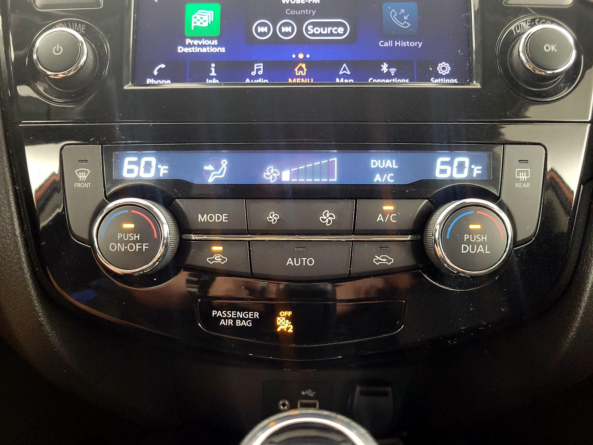 Thumbnail: 2019 Nissan Rogue - 17