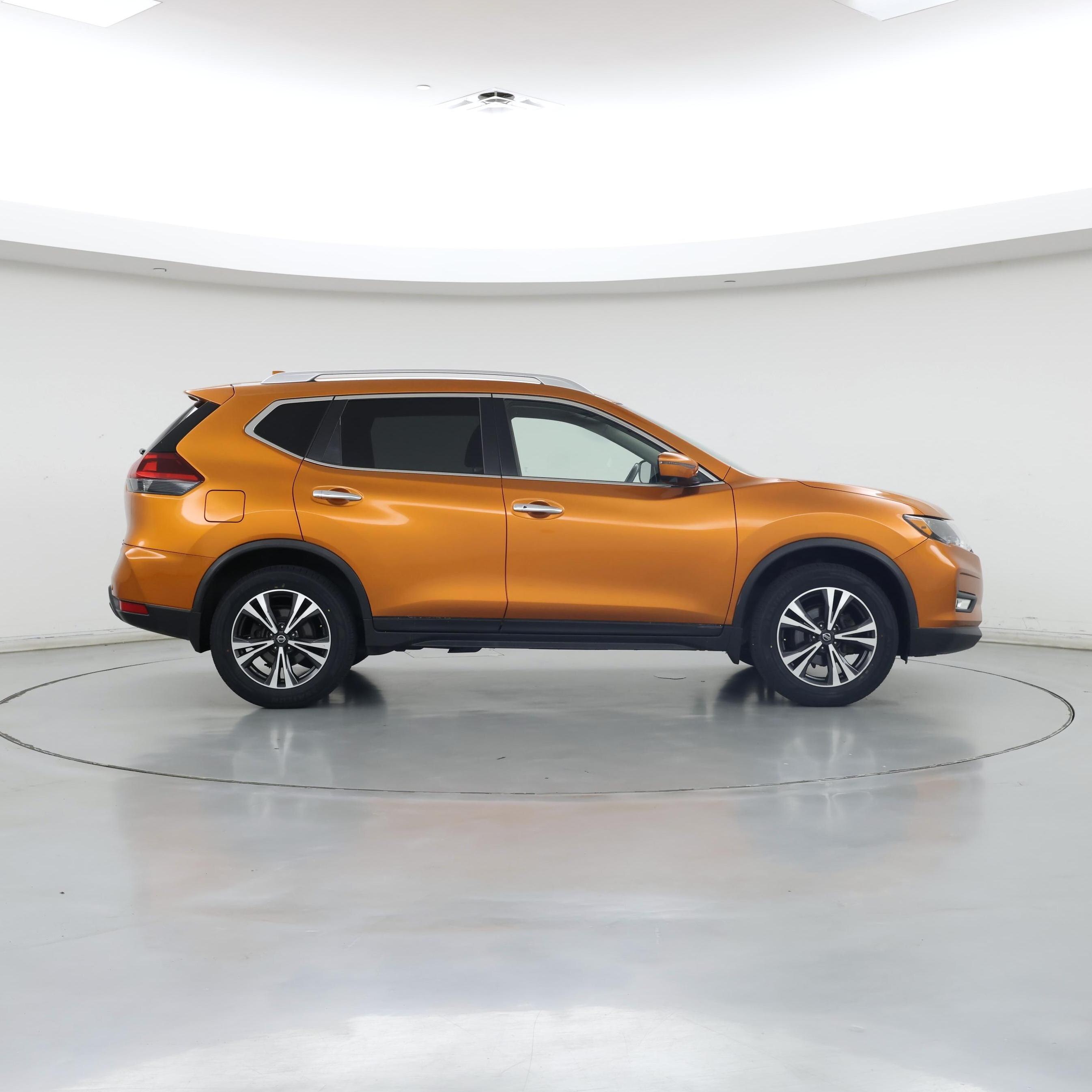 Thumbnail: 2019 Nissan Rogue - 7