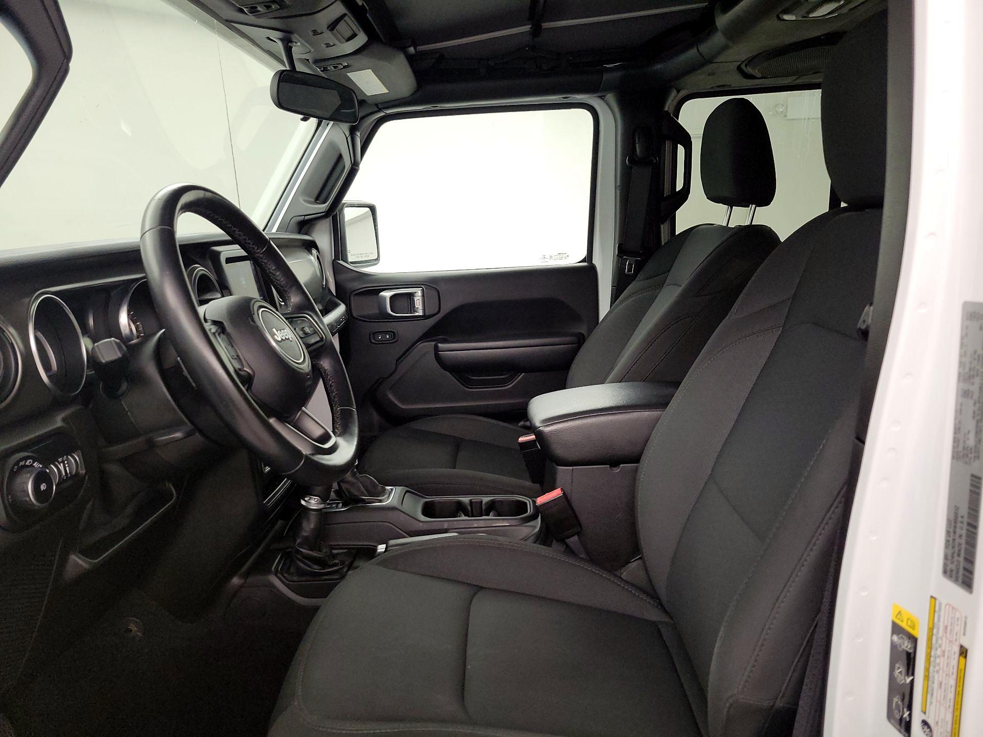 Thumbnail: 2021 Jeep Wrangler - 11