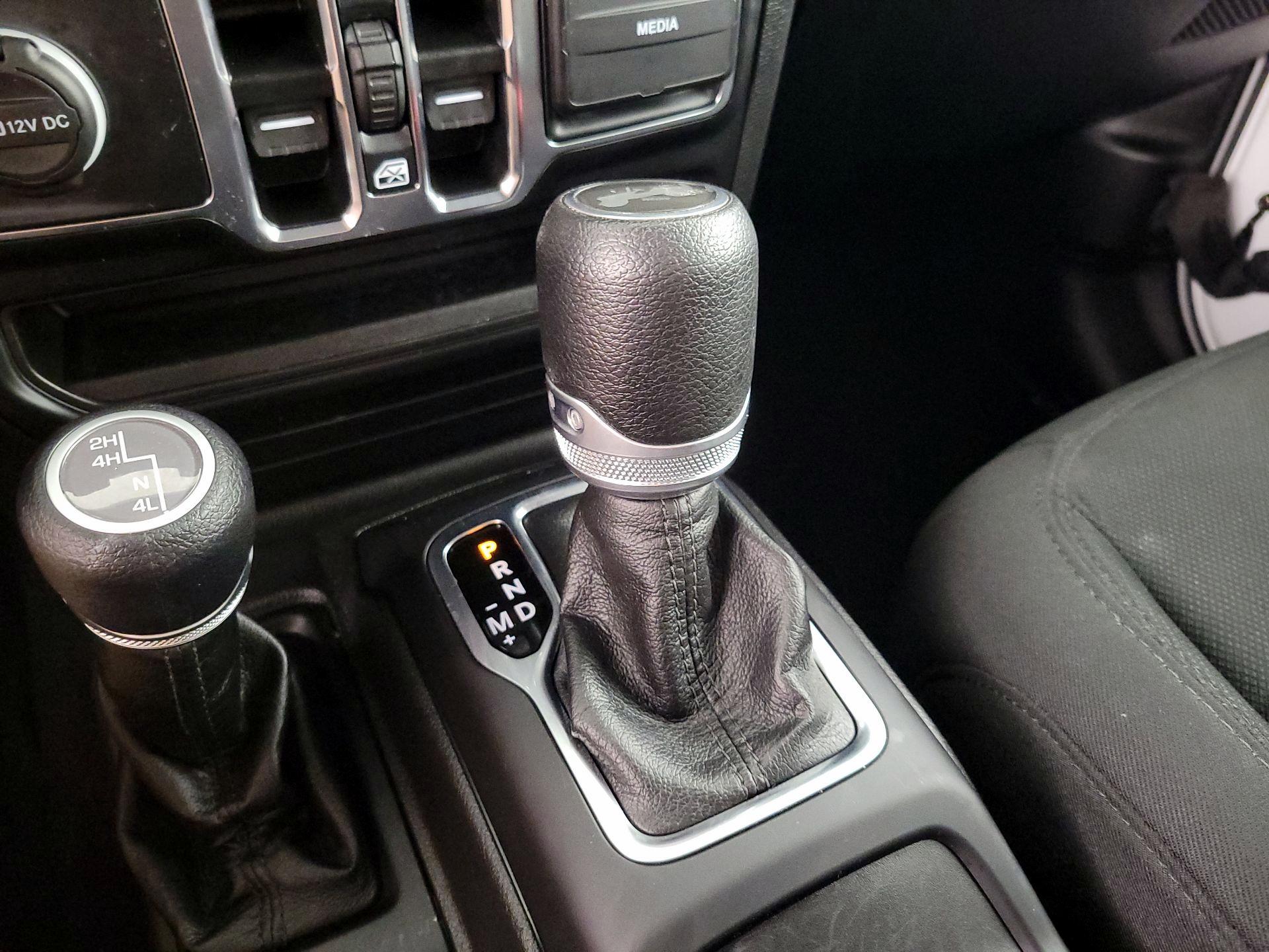 Thumbnail: 2021 Jeep Wrangler - 17