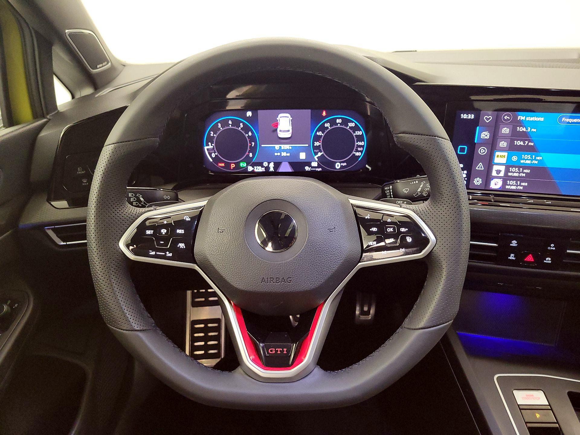 Thumbnail: 2022 Volkswagen Golf - 10