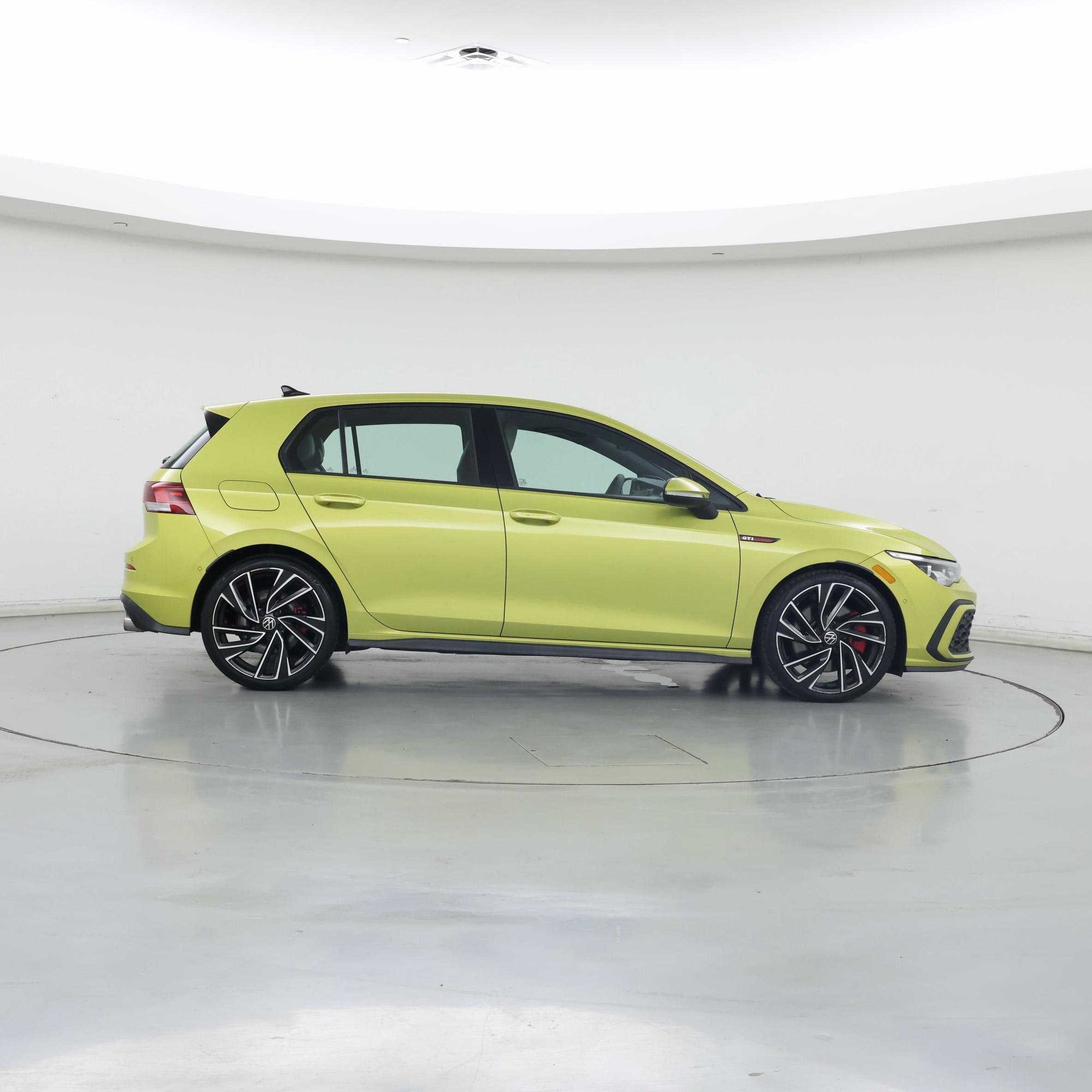 Thumbnail: 2022 Volkswagen Golf - 7