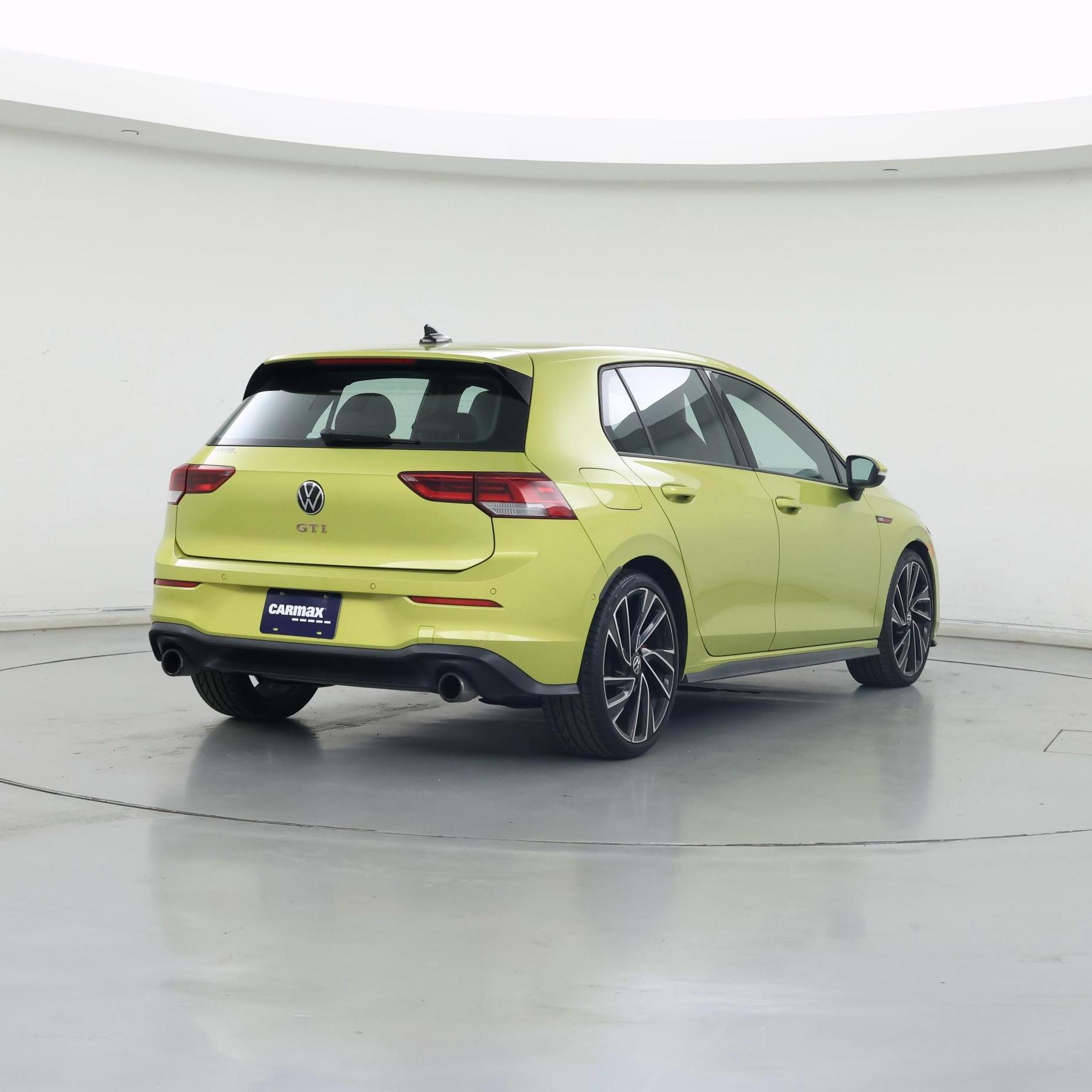 Thumbnail: 2022 Volkswagen Golf - 8