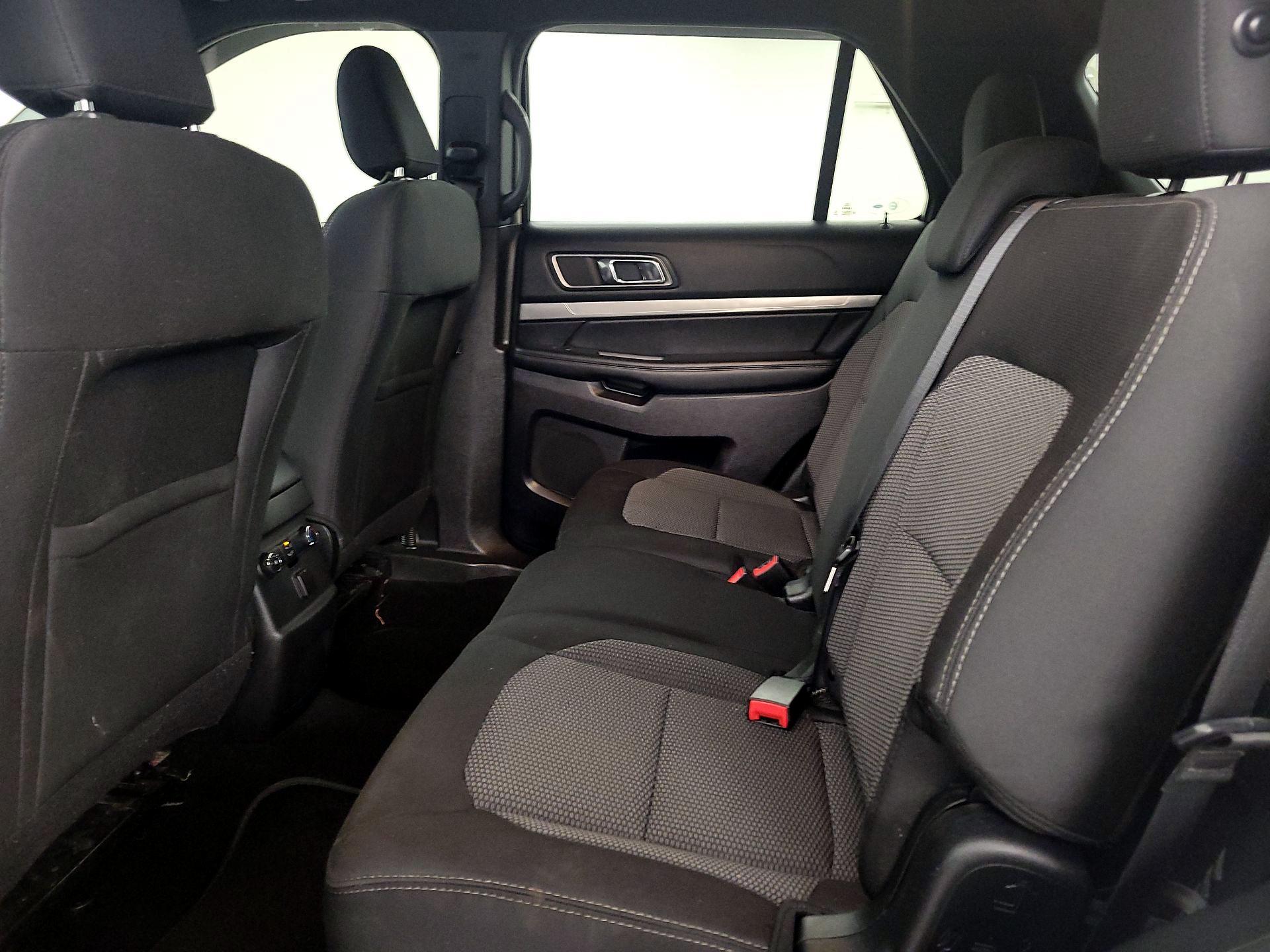 Thumbnail: 2019 Ford Explorer - 20