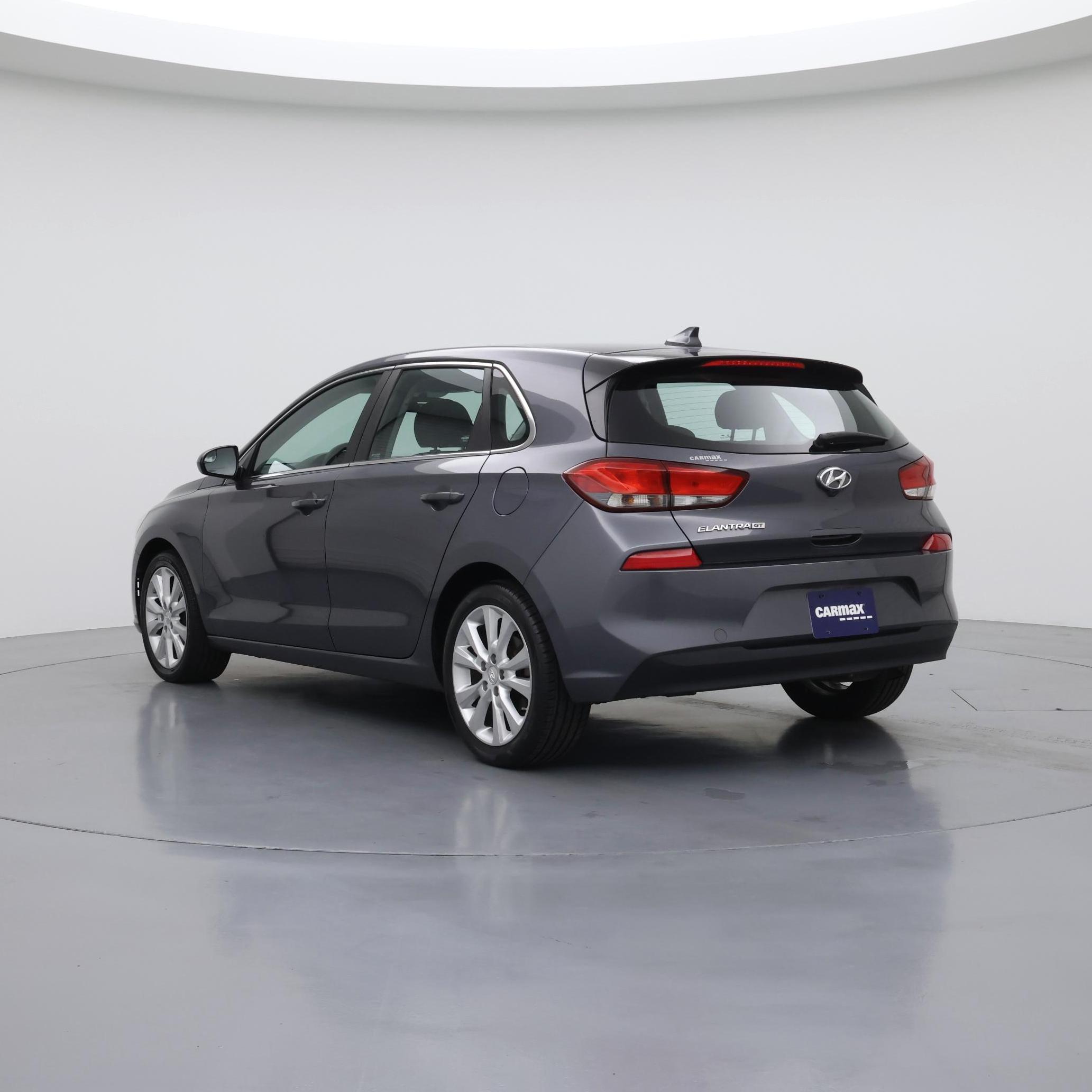 Thumbnail: 2018 Hyundai Elantra - 2