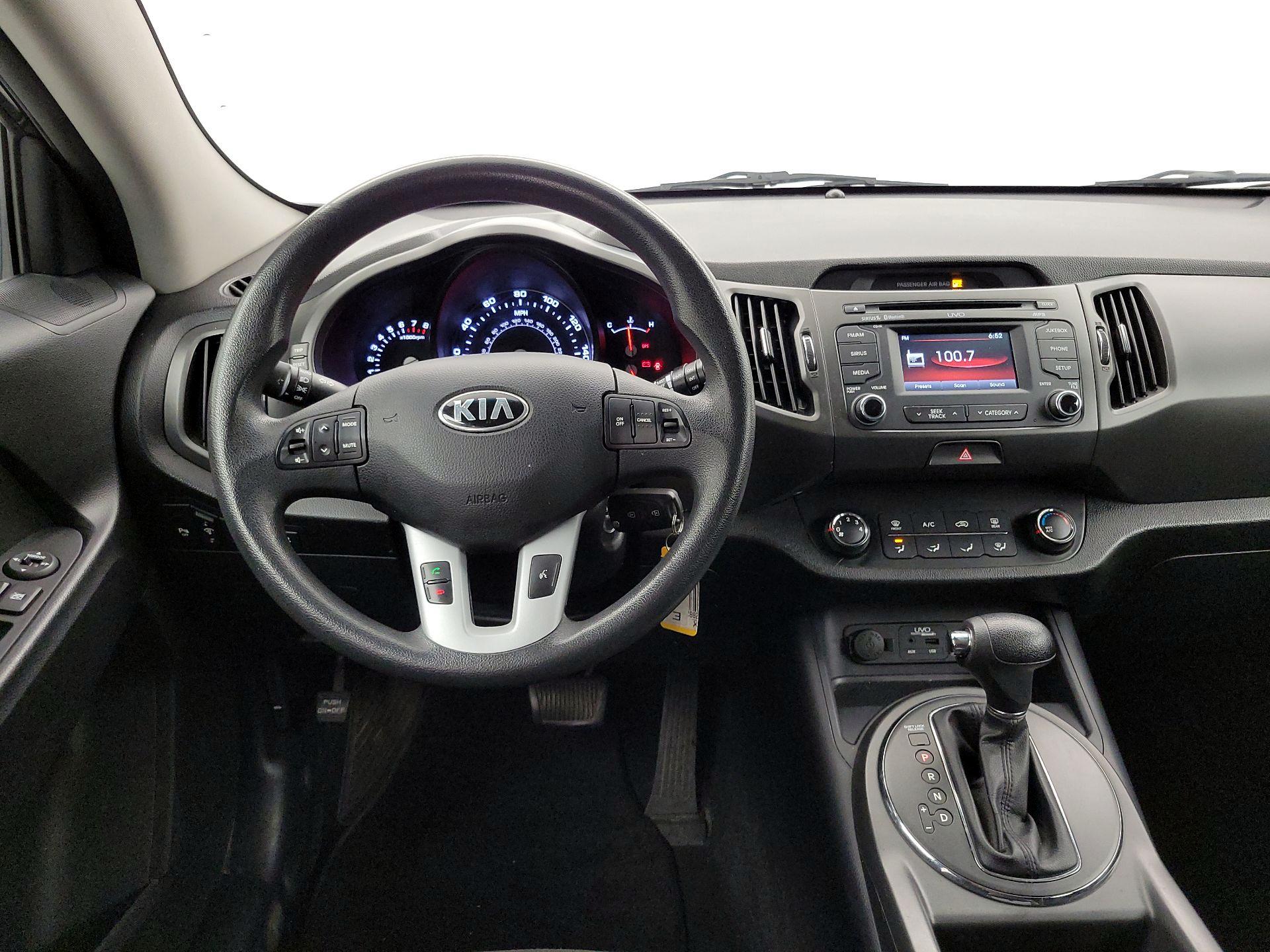 Thumbnail: 2013 Kia Sportage - 10