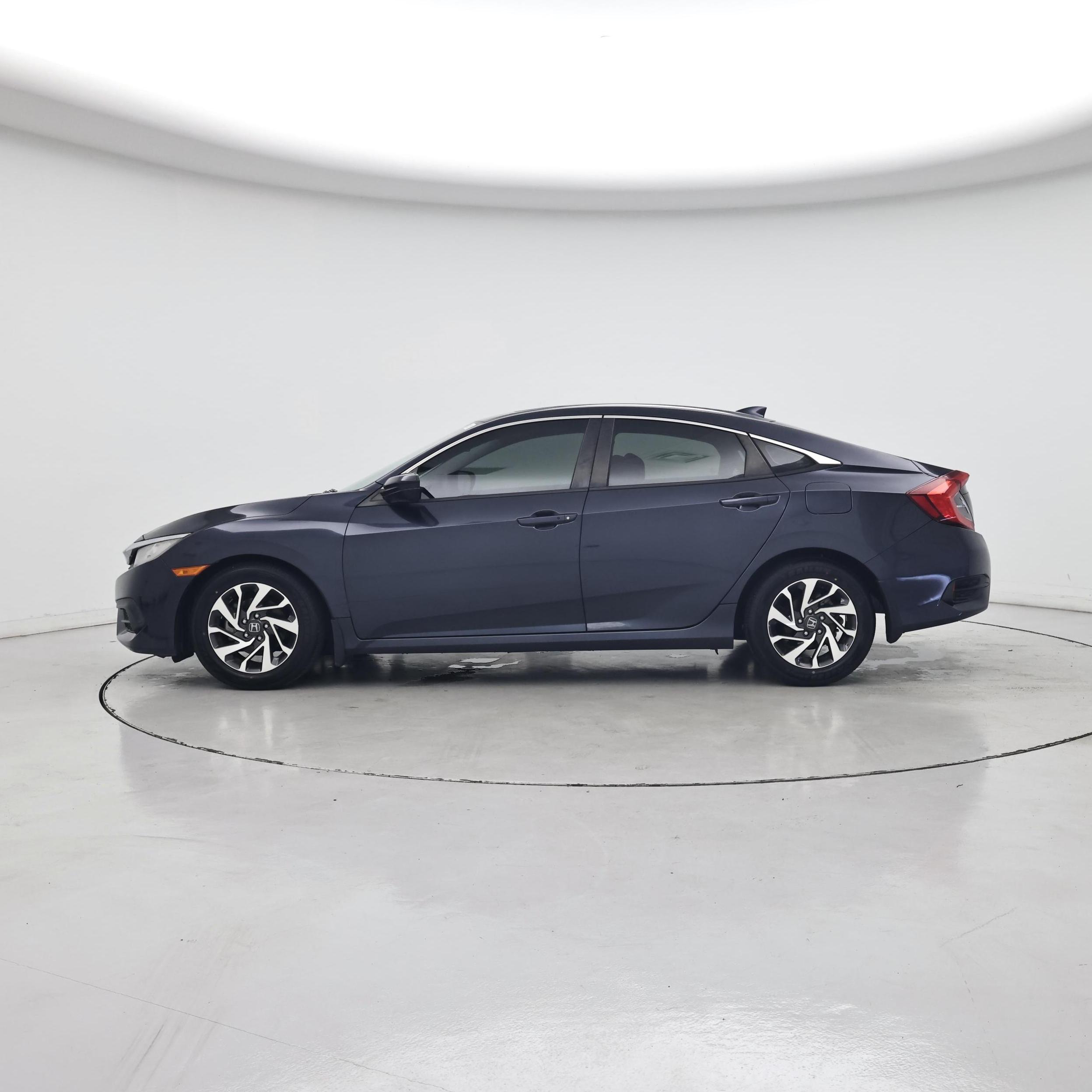 Thumbnail: 2017 Honda Civic - 3