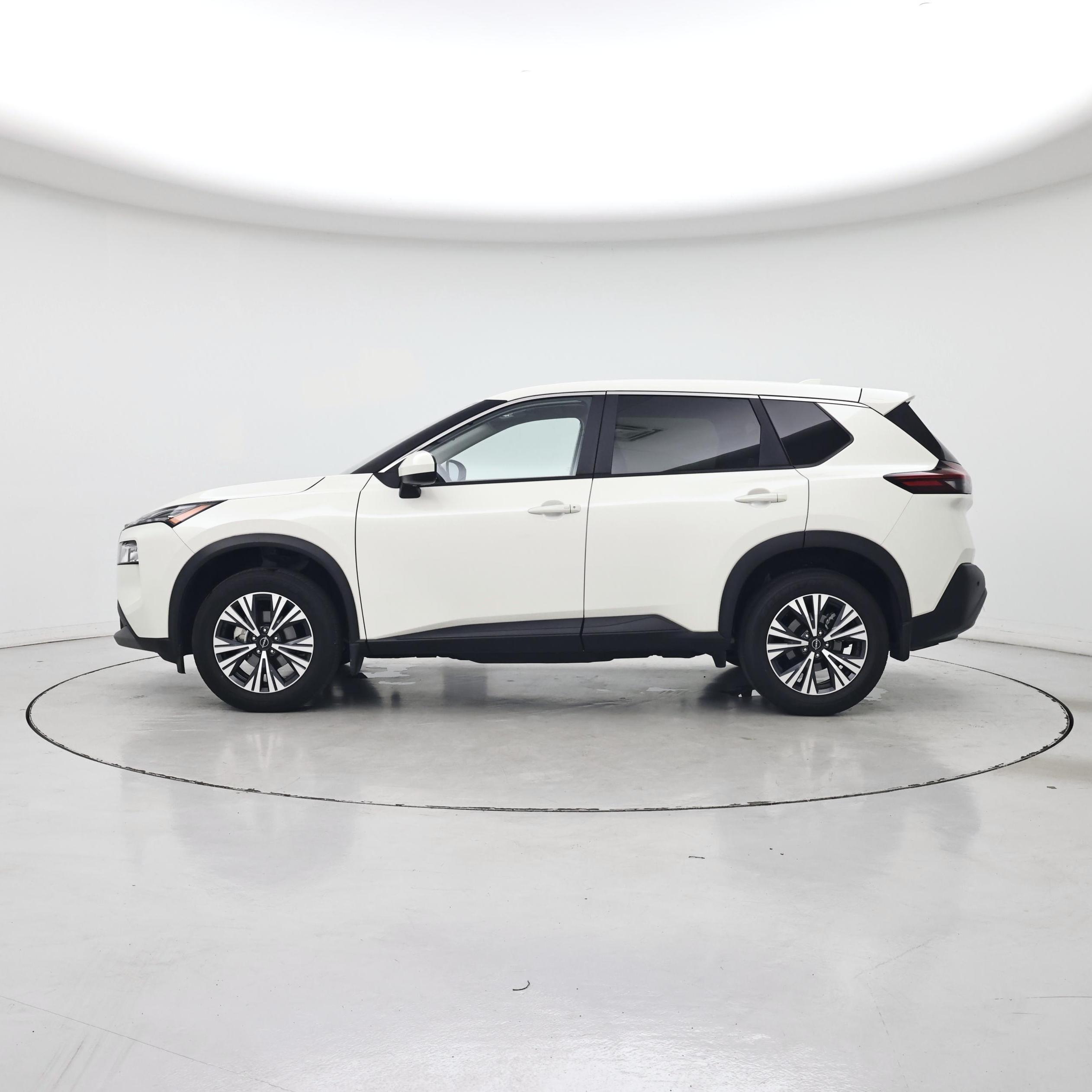 Thumbnail: 2023 Nissan Rogue - 3
