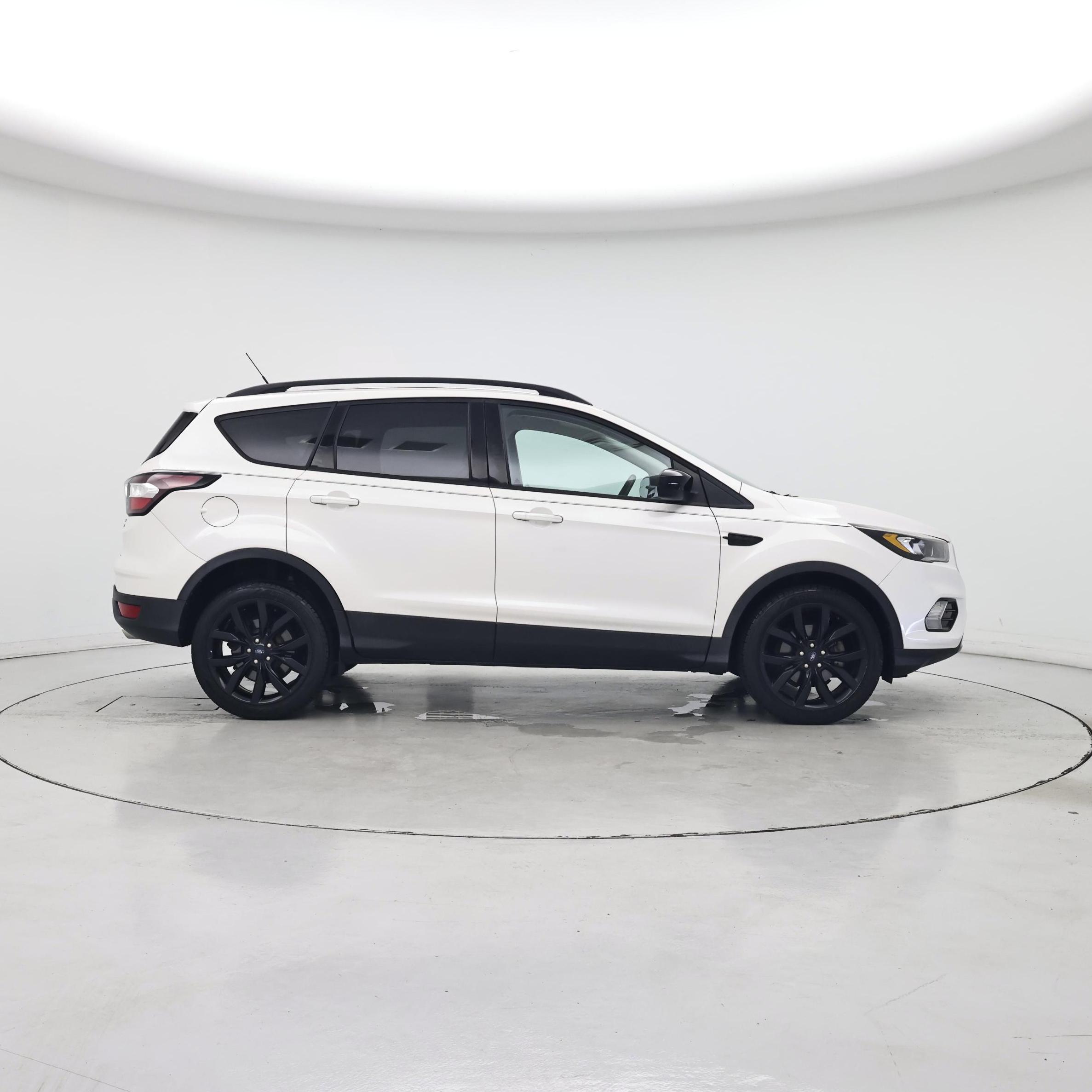 Thumbnail: 2018 Ford Escape - 7