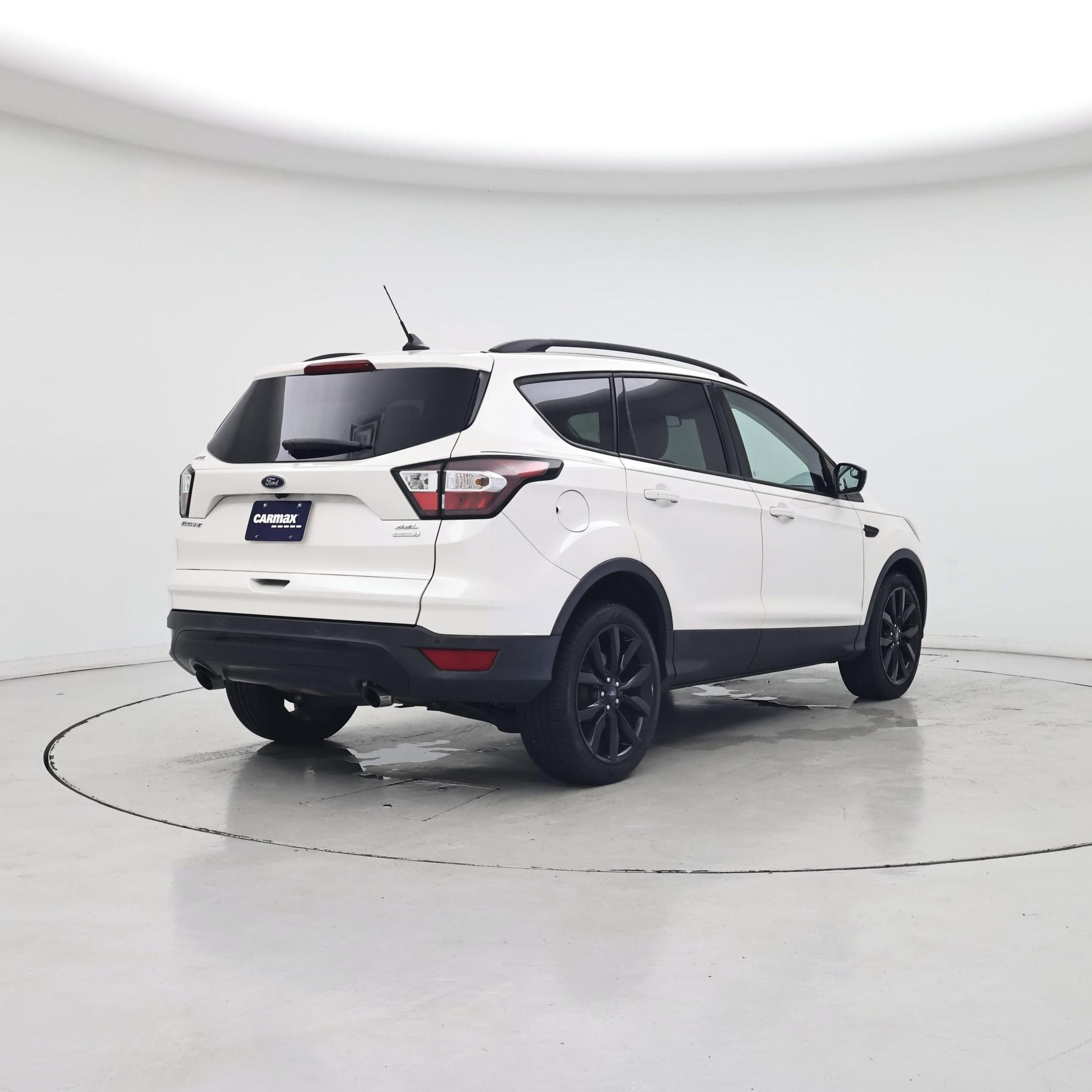 Thumbnail: 2018 Ford Escape - 8