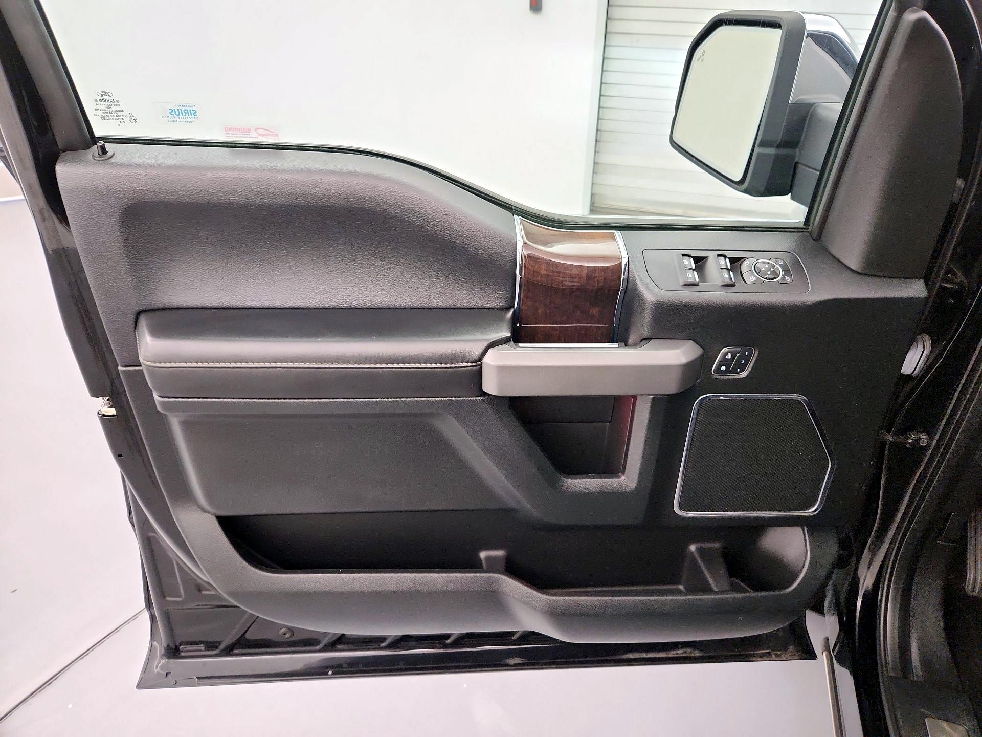 Thumbnail: 2016 Ford F-150 - 12