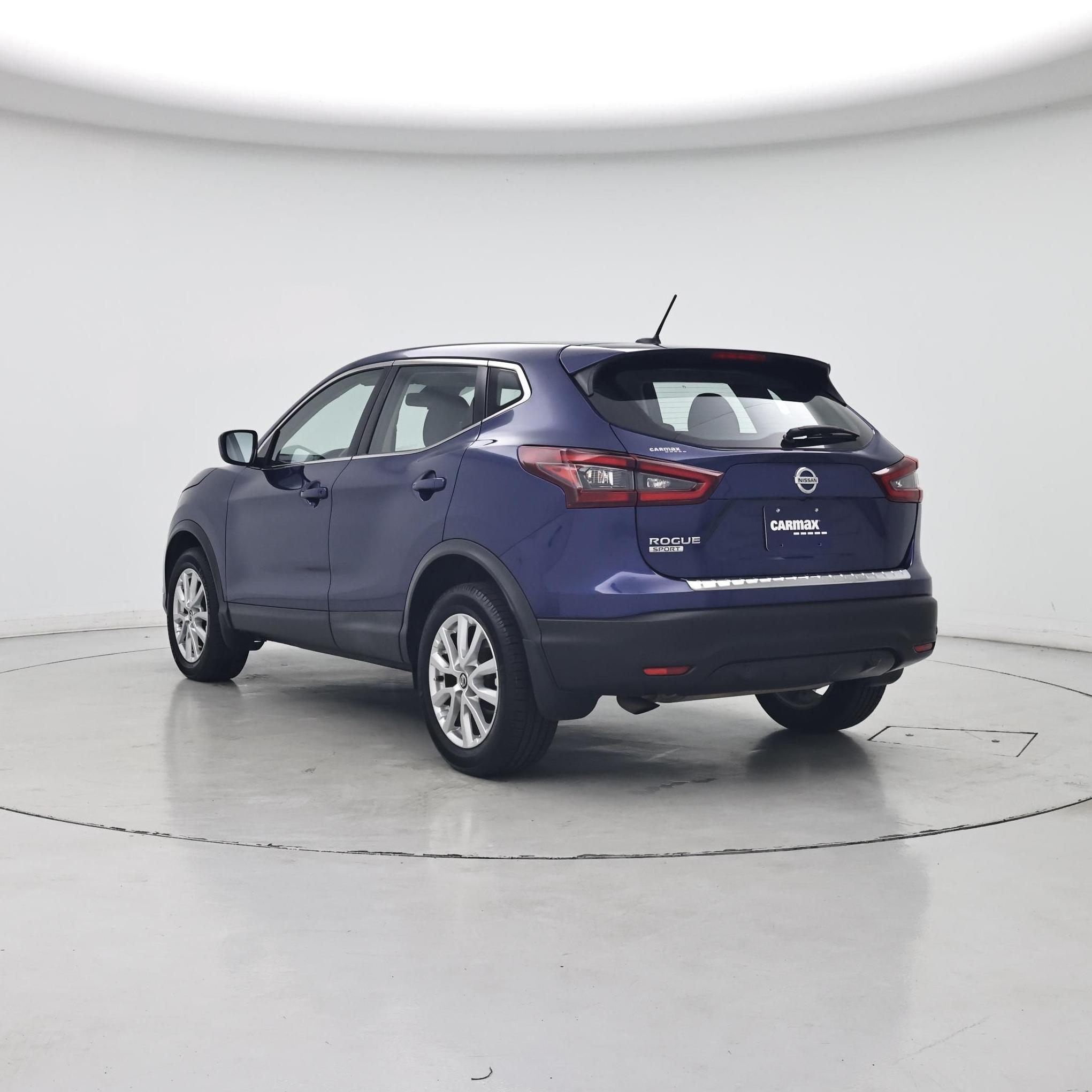 Thumbnail: 2020 Nissan Rogue Sport - 2