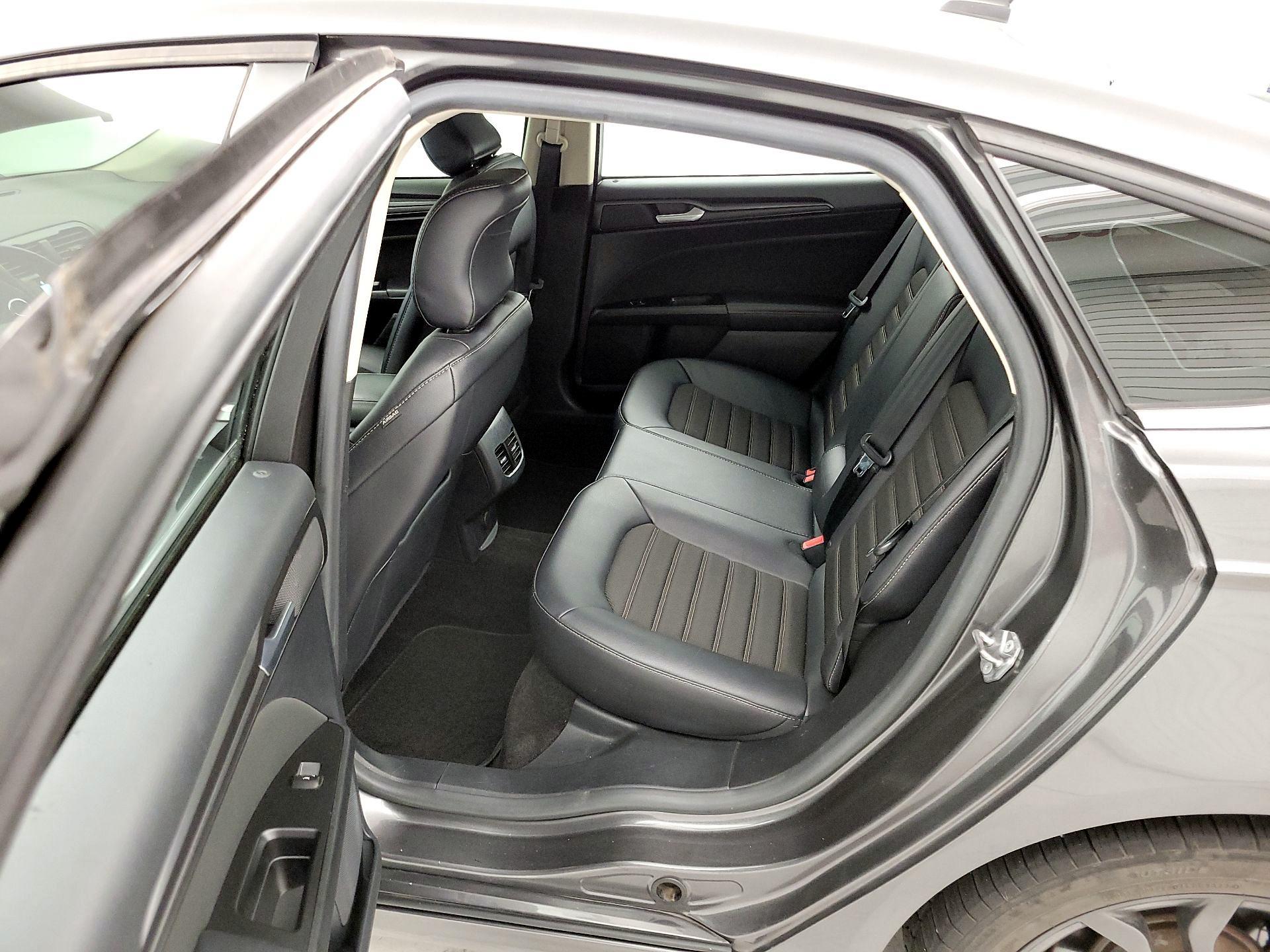 Thumbnail: 2018 Ford Fusion - 20