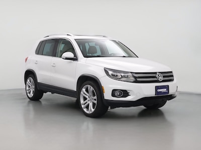 White 2016 Volkswagen Tiguan SEL