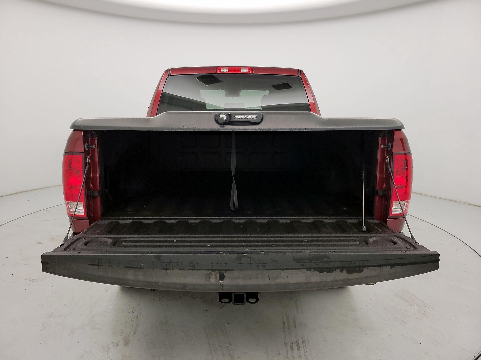 Thumbnail: 2020 RAM 1500 Classic - 20