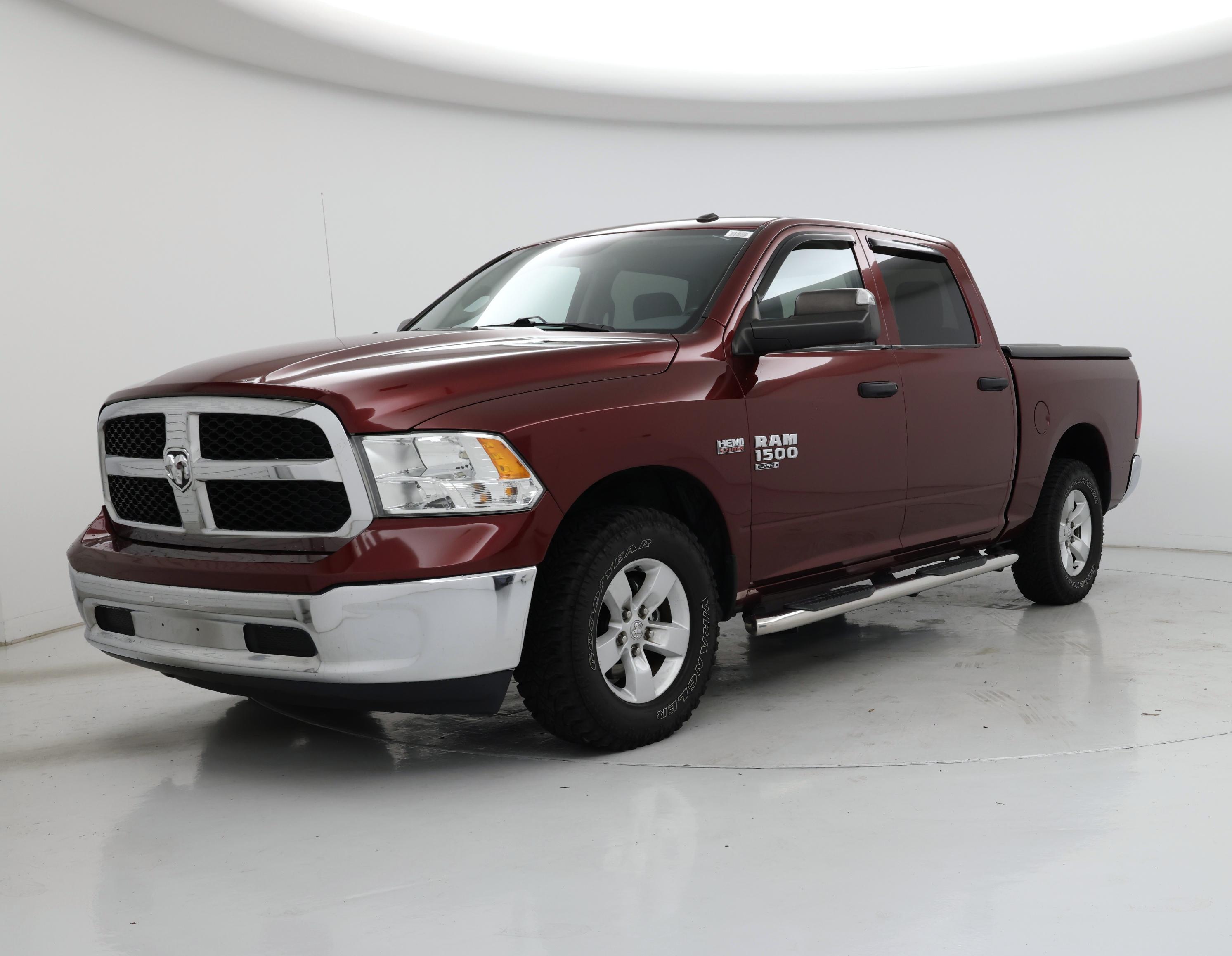 Thumbnail: 2020 RAM 1500 Classic - 4