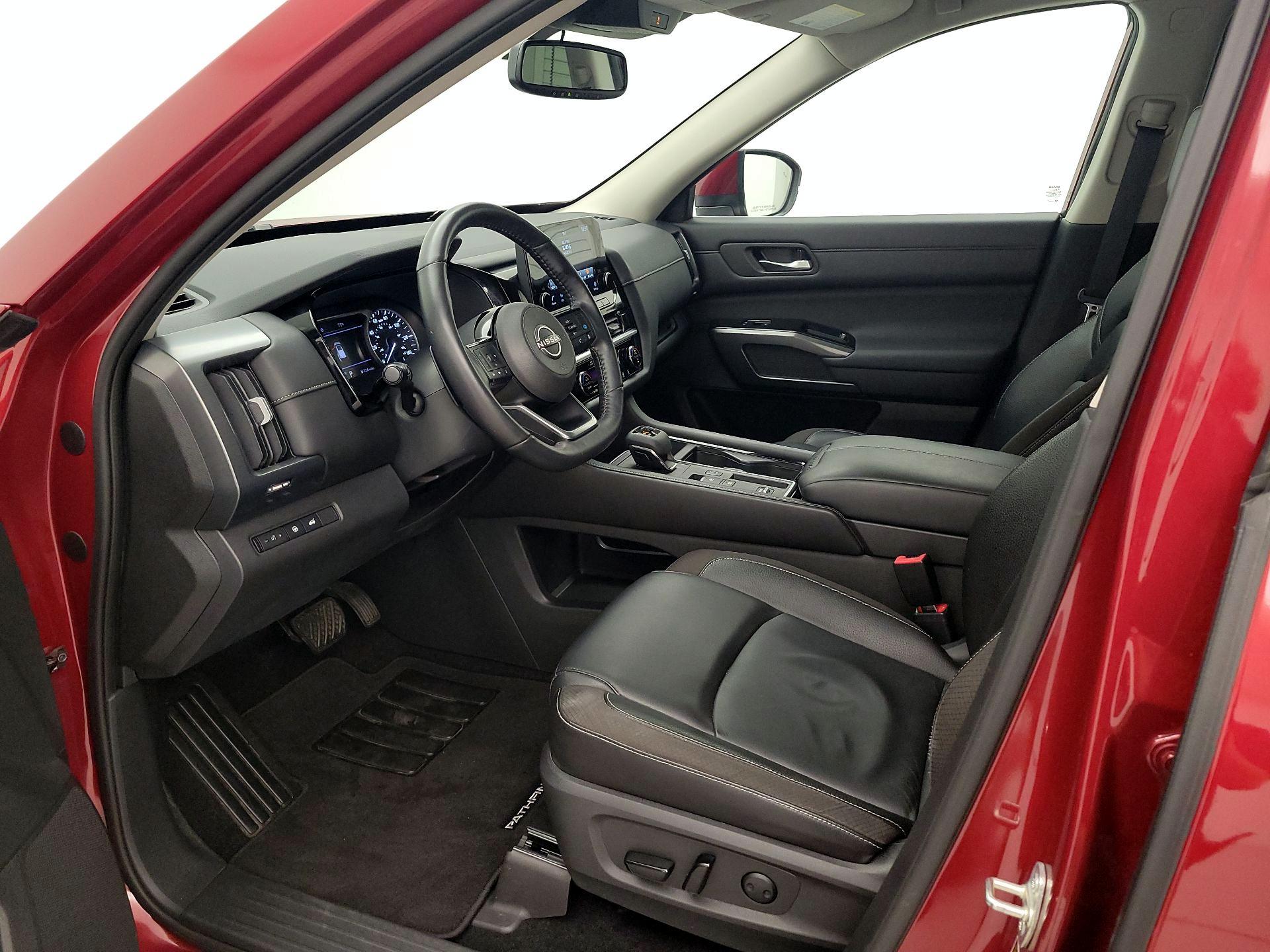 Thumbnail: 2022 Nissan Pathfinder - 11