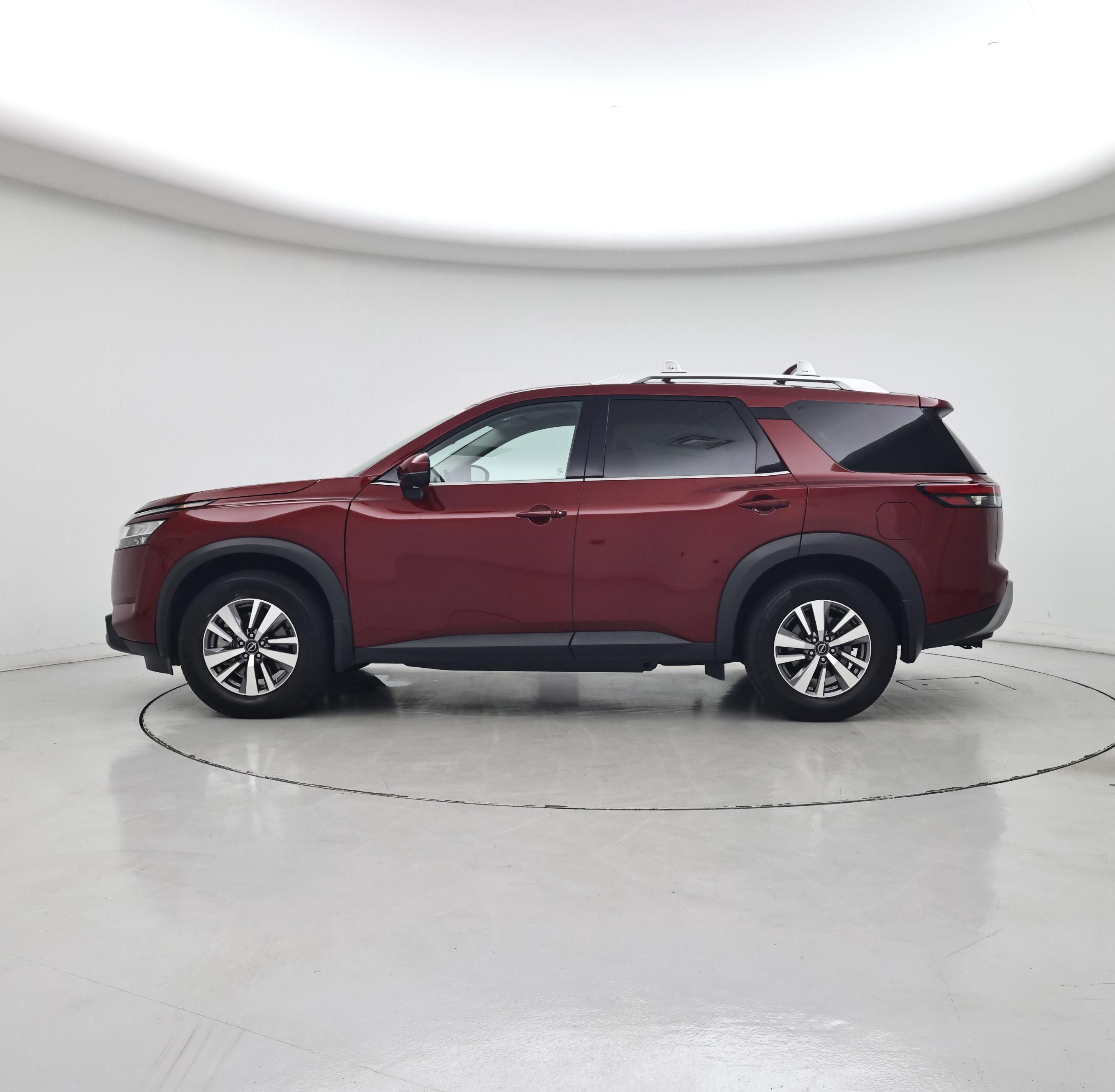 Thumbnail: 2022 Nissan Pathfinder - 3