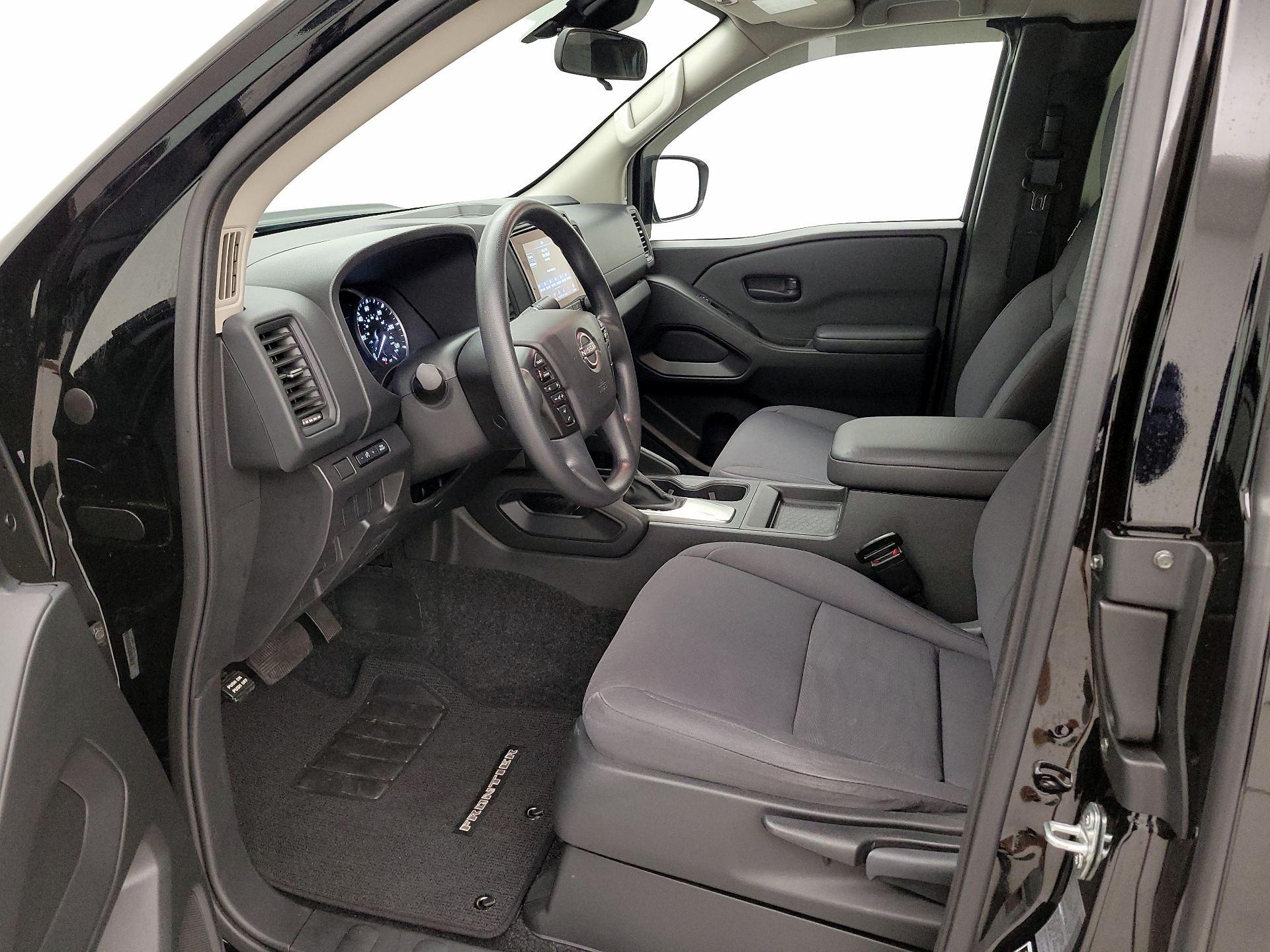 Thumbnail: 2024 Nissan Frontier - 11