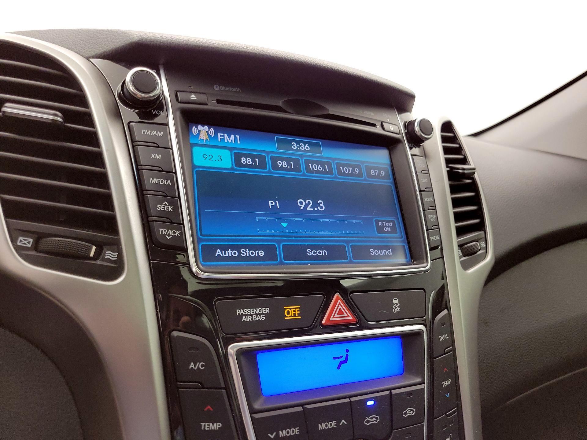 Thumbnail: 2013 Hyundai Elantra - 16
