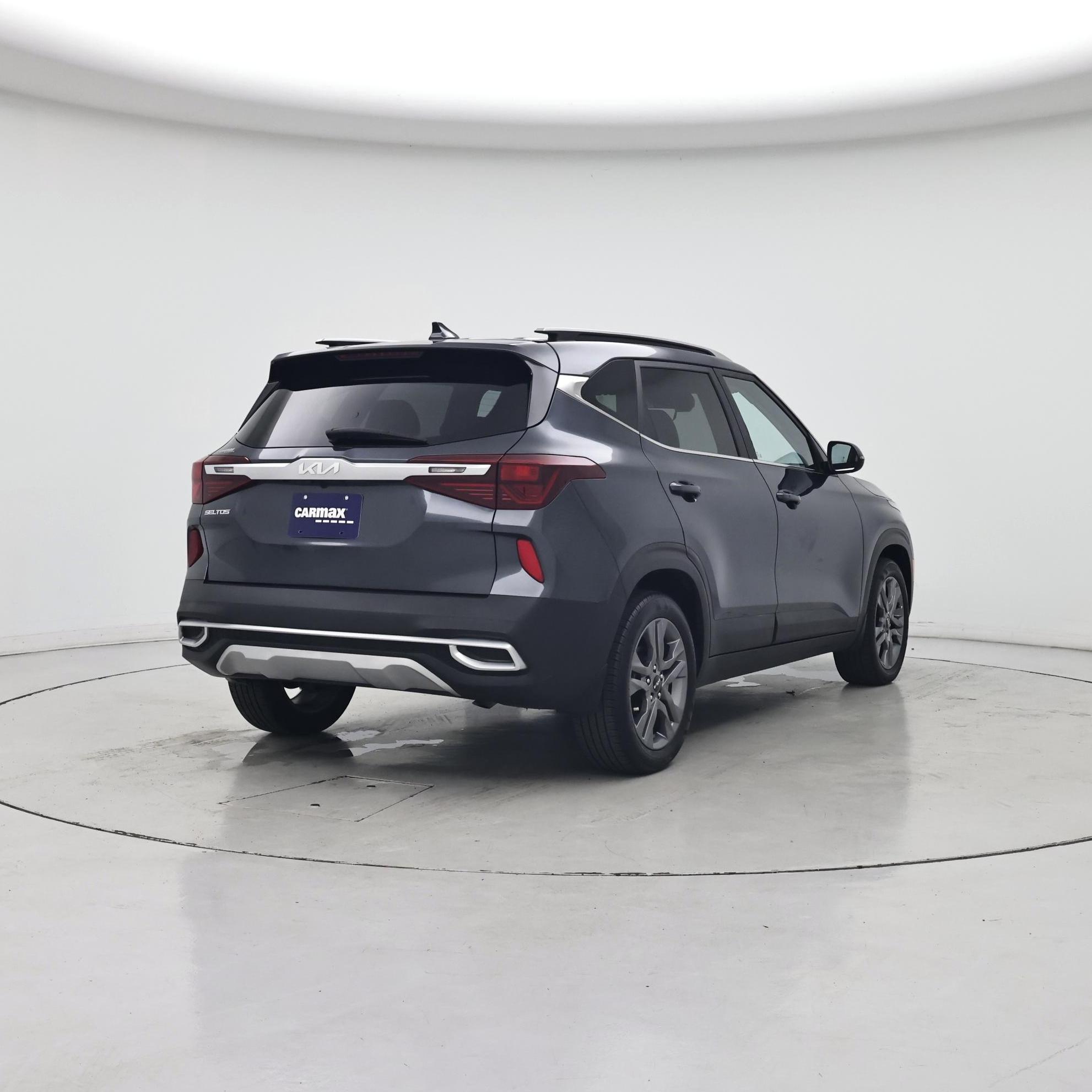 Thumbnail: 2022 Kia Seltos - 8