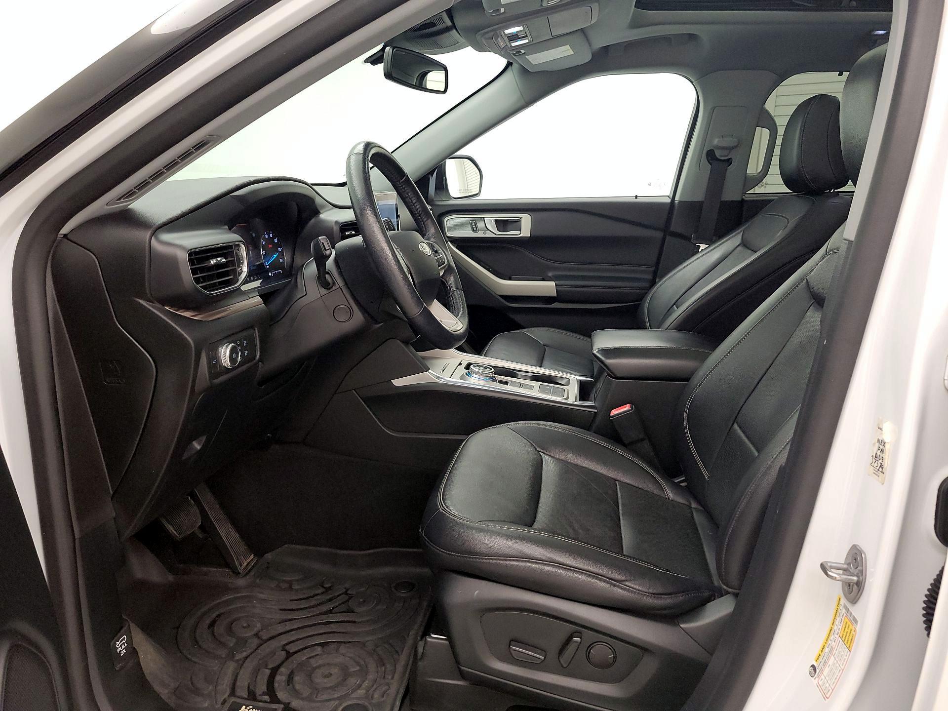 Thumbnail: 2021 Ford Explorer - 11