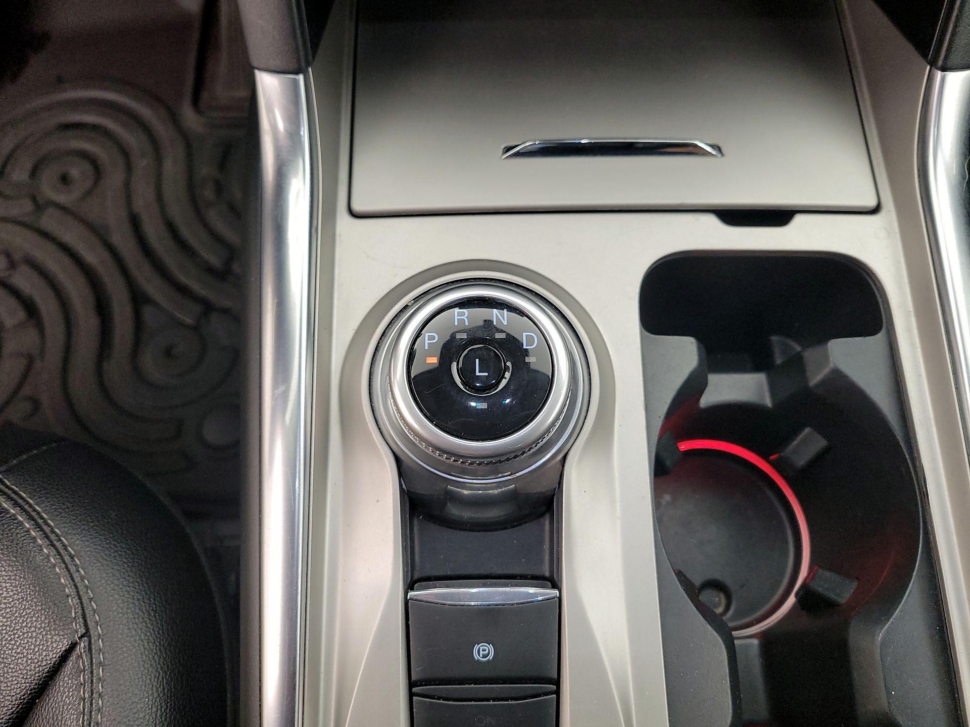 Thumbnail: 2021 Ford Explorer - 18