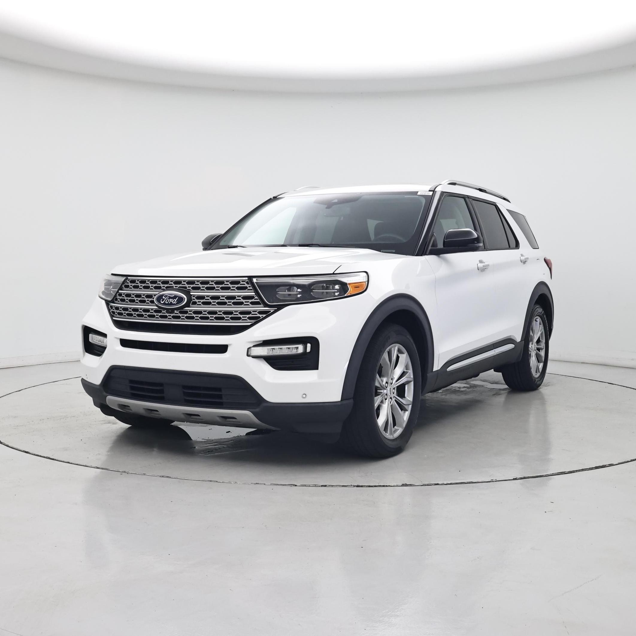 Thumbnail: 2021 Ford Explorer - 4