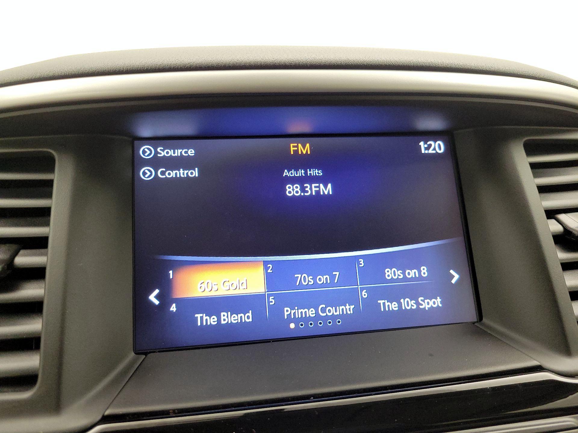 Thumbnail: 2019 Nissan Pathfinder - 15