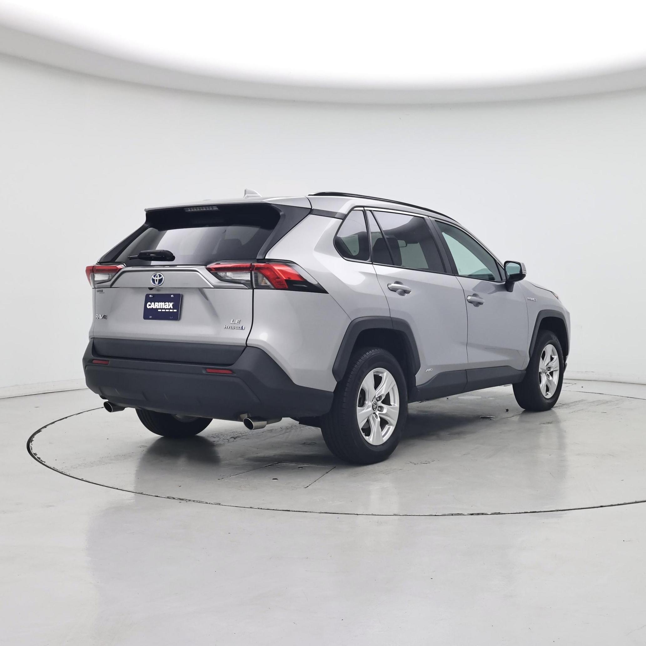 Thumbnail: 2021 Toyota RAV4 - 8