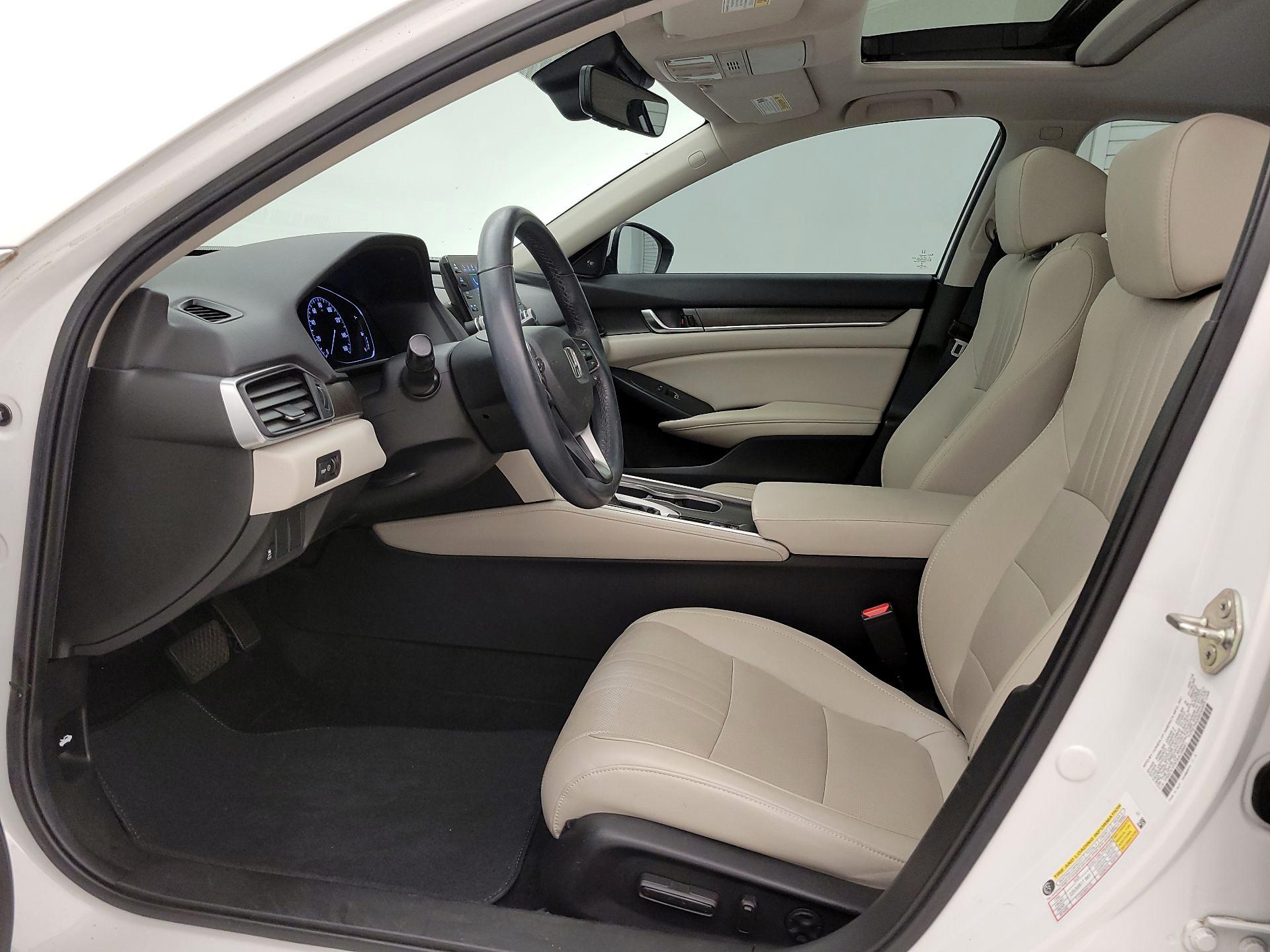 Thumbnail: 2019 Honda Accord - 11