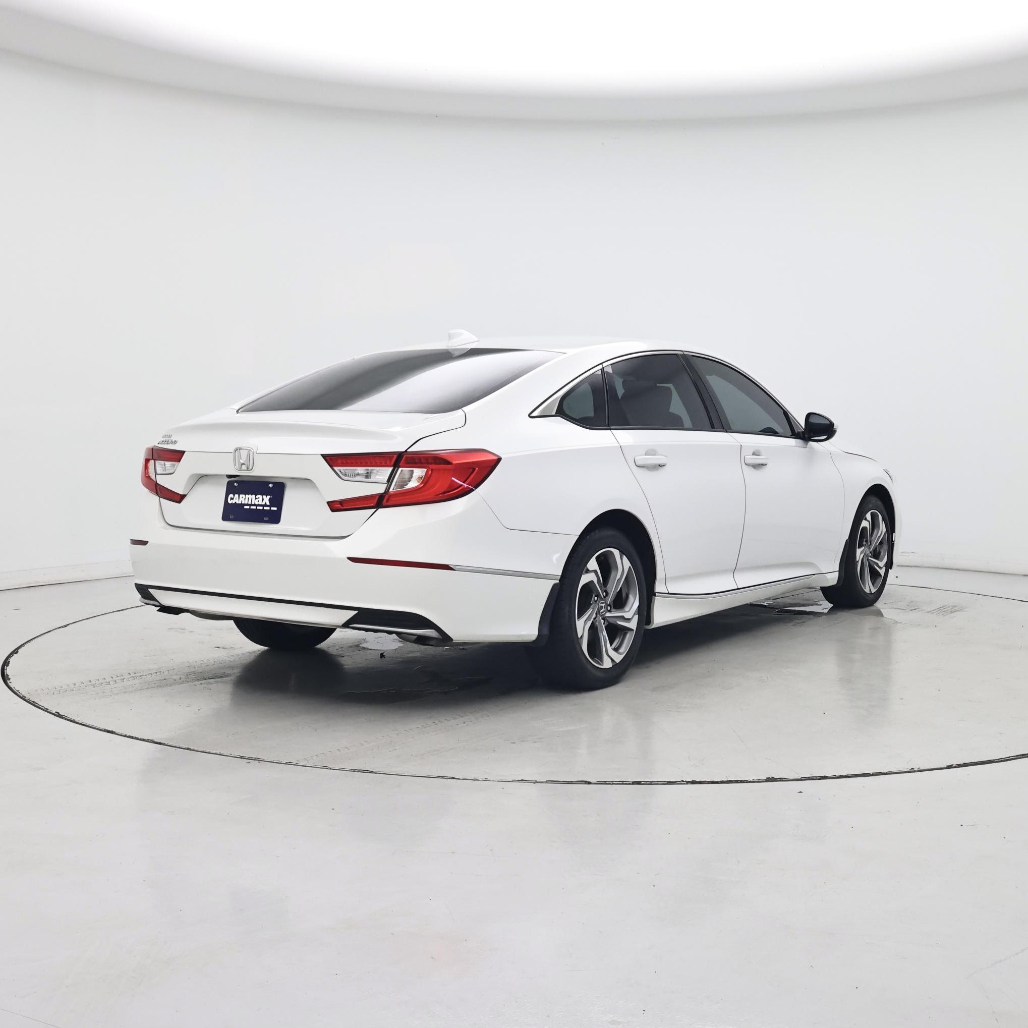 Thumbnail: 2019 Honda Accord - 8