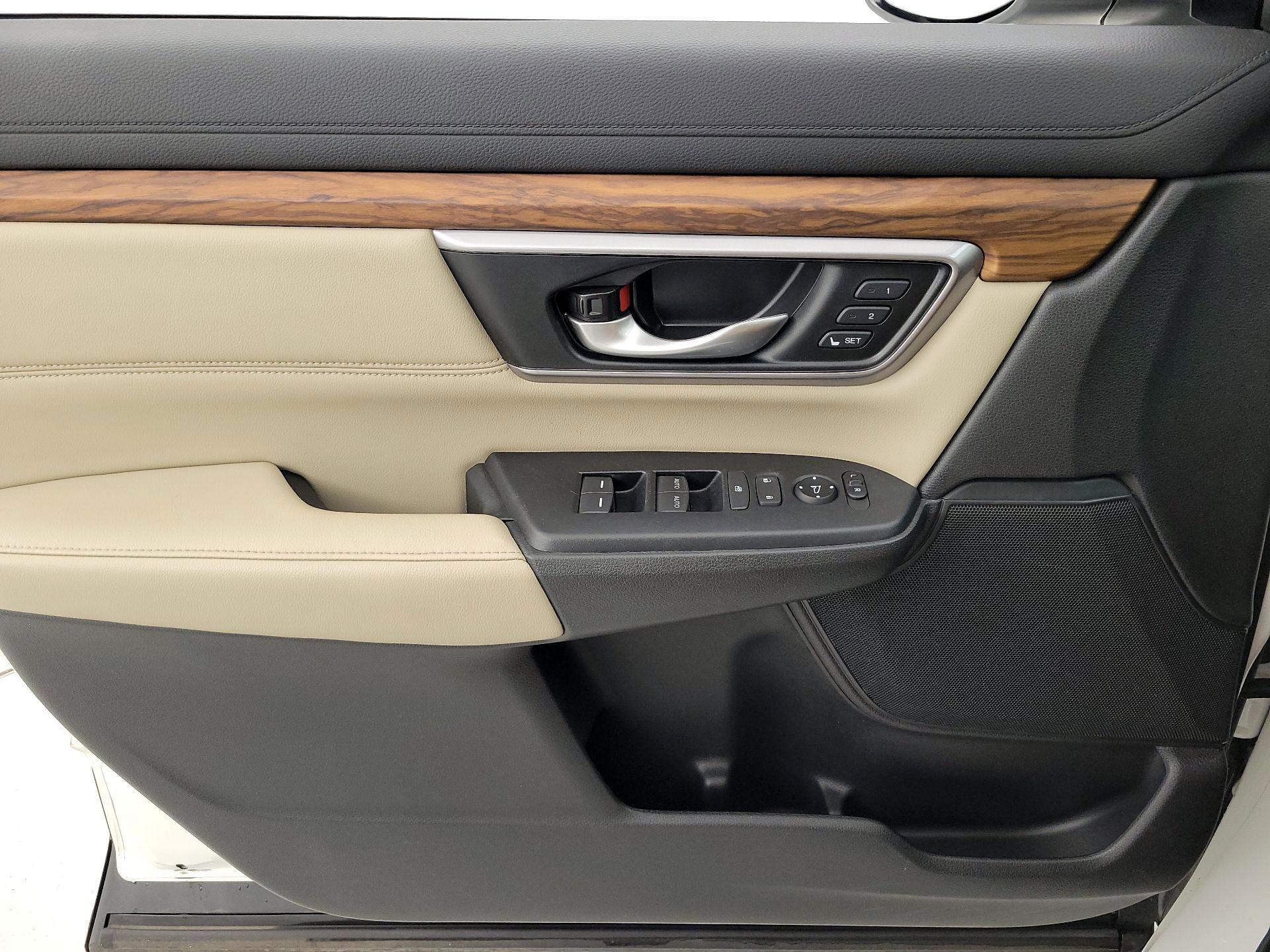 Thumbnail: 2018 Honda CR-V - 12