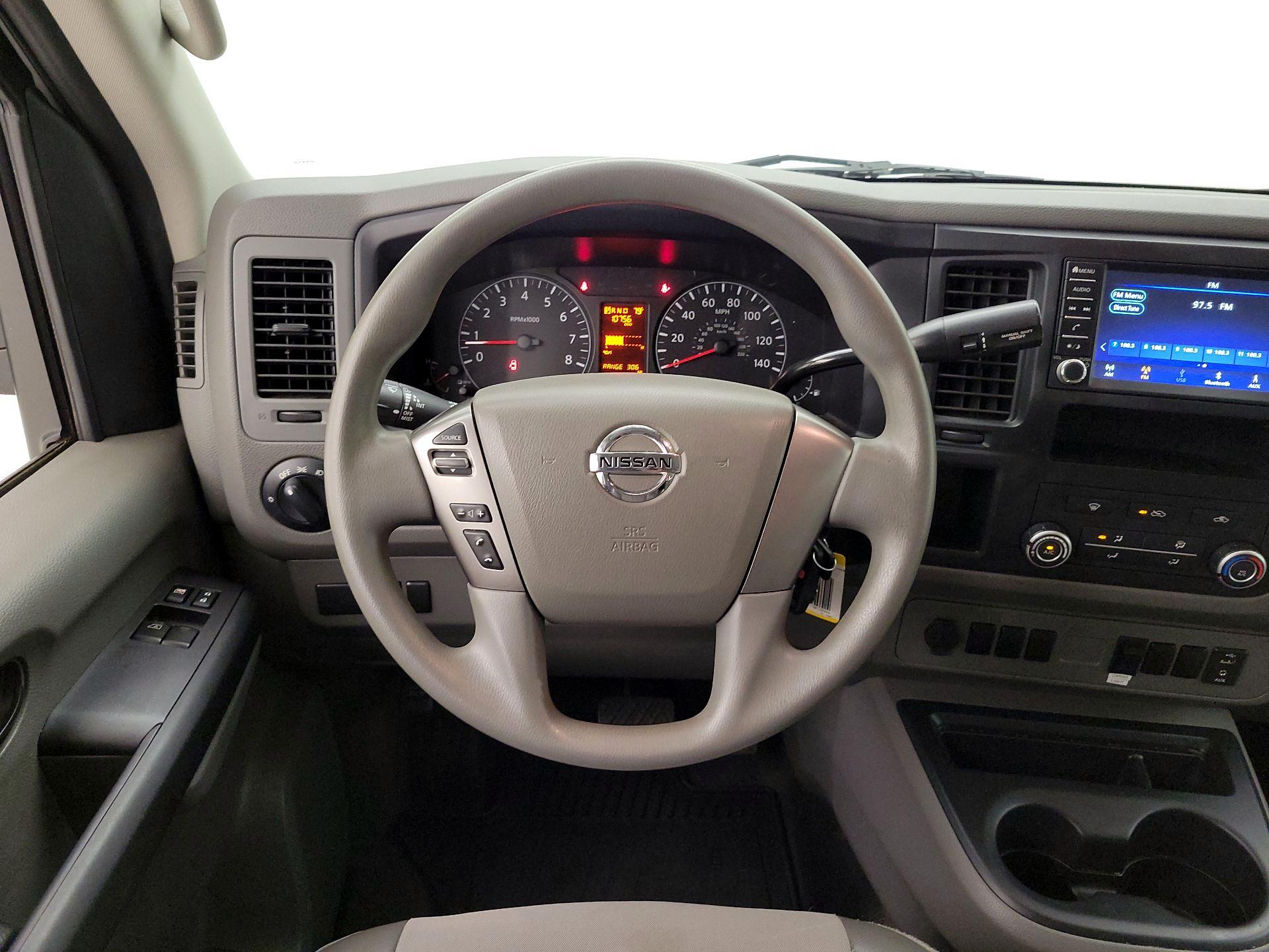Thumbnail: 2020 Nissan NV - 10