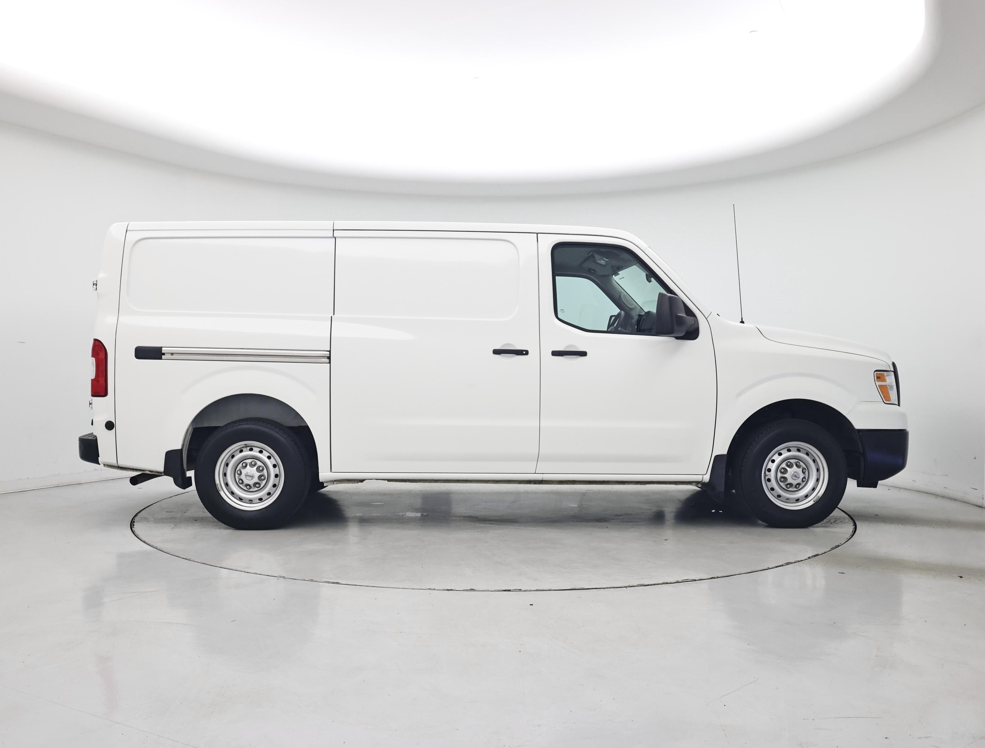Thumbnail: 2020 Nissan NV - 7