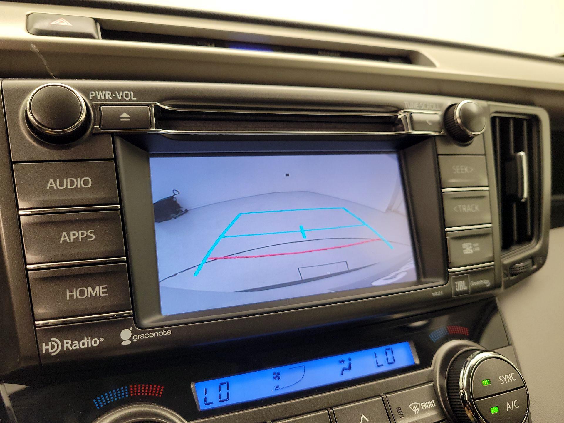Thumbnail: 2015 Toyota RAV4 - 14
