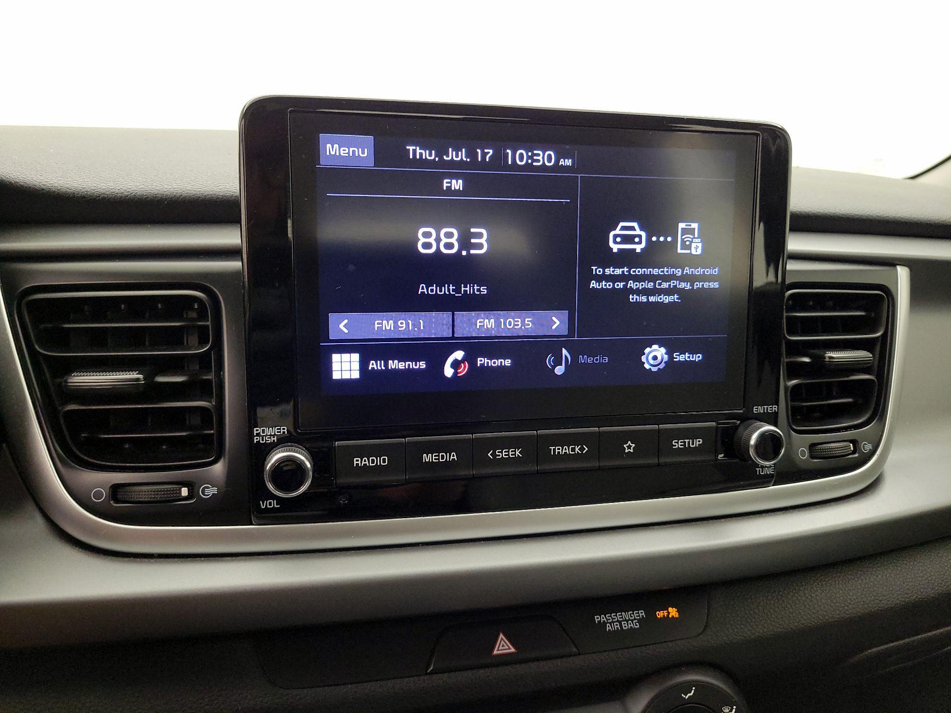 Thumbnail: 2021 Kia Rio5 - 15
