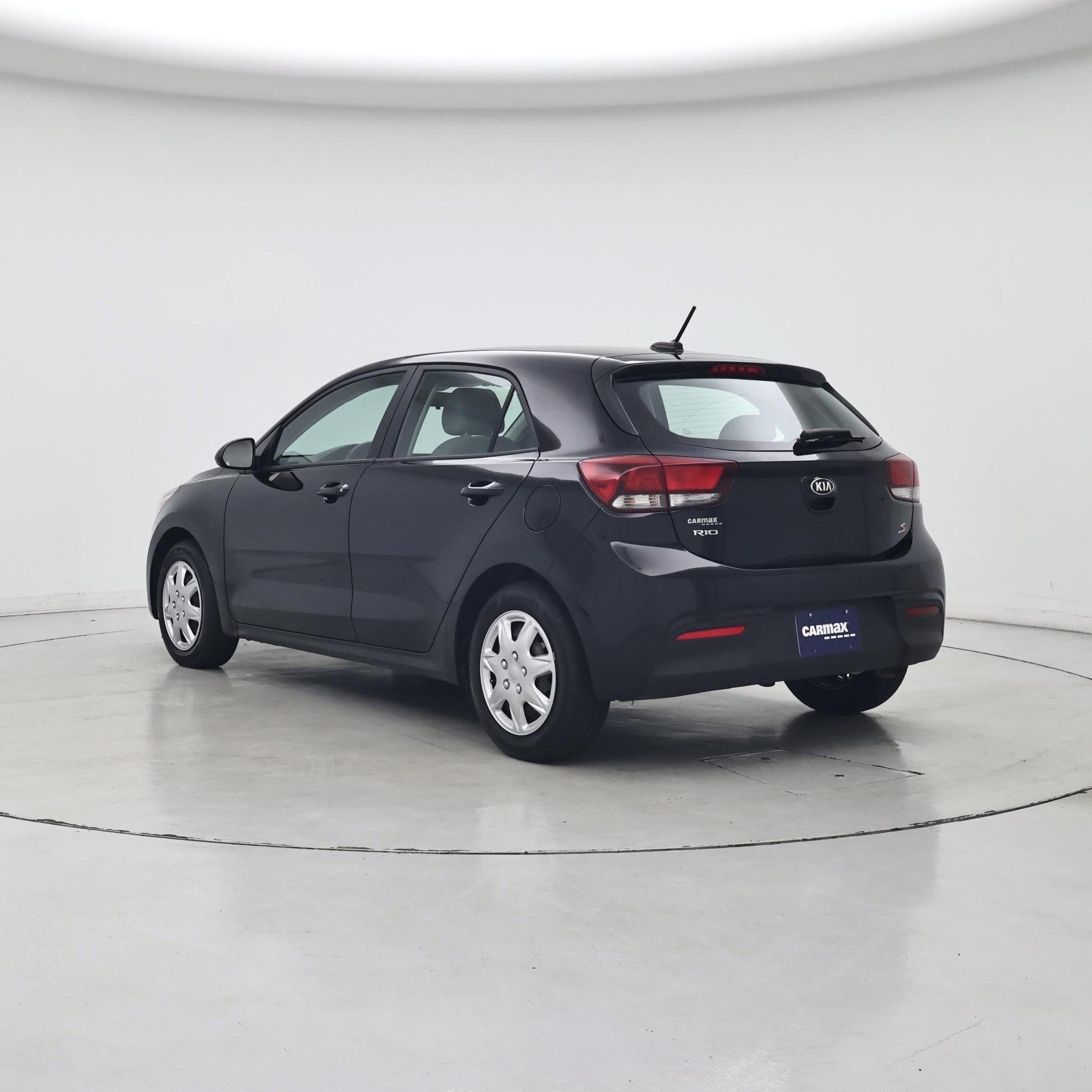 Thumbnail: 2021 Kia Rio5 - 2
