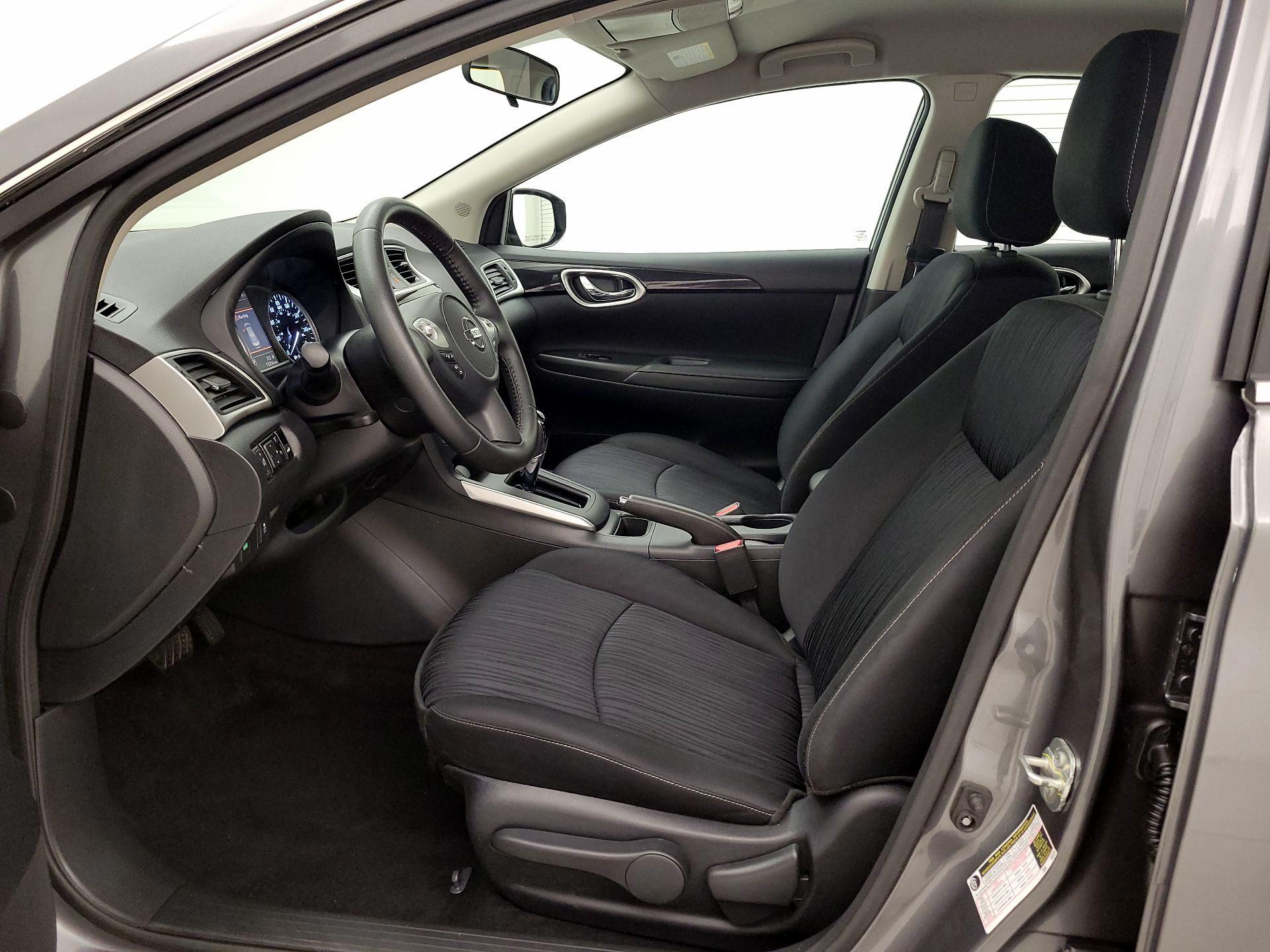 Thumbnail: 2019 Nissan Sentra - 11
