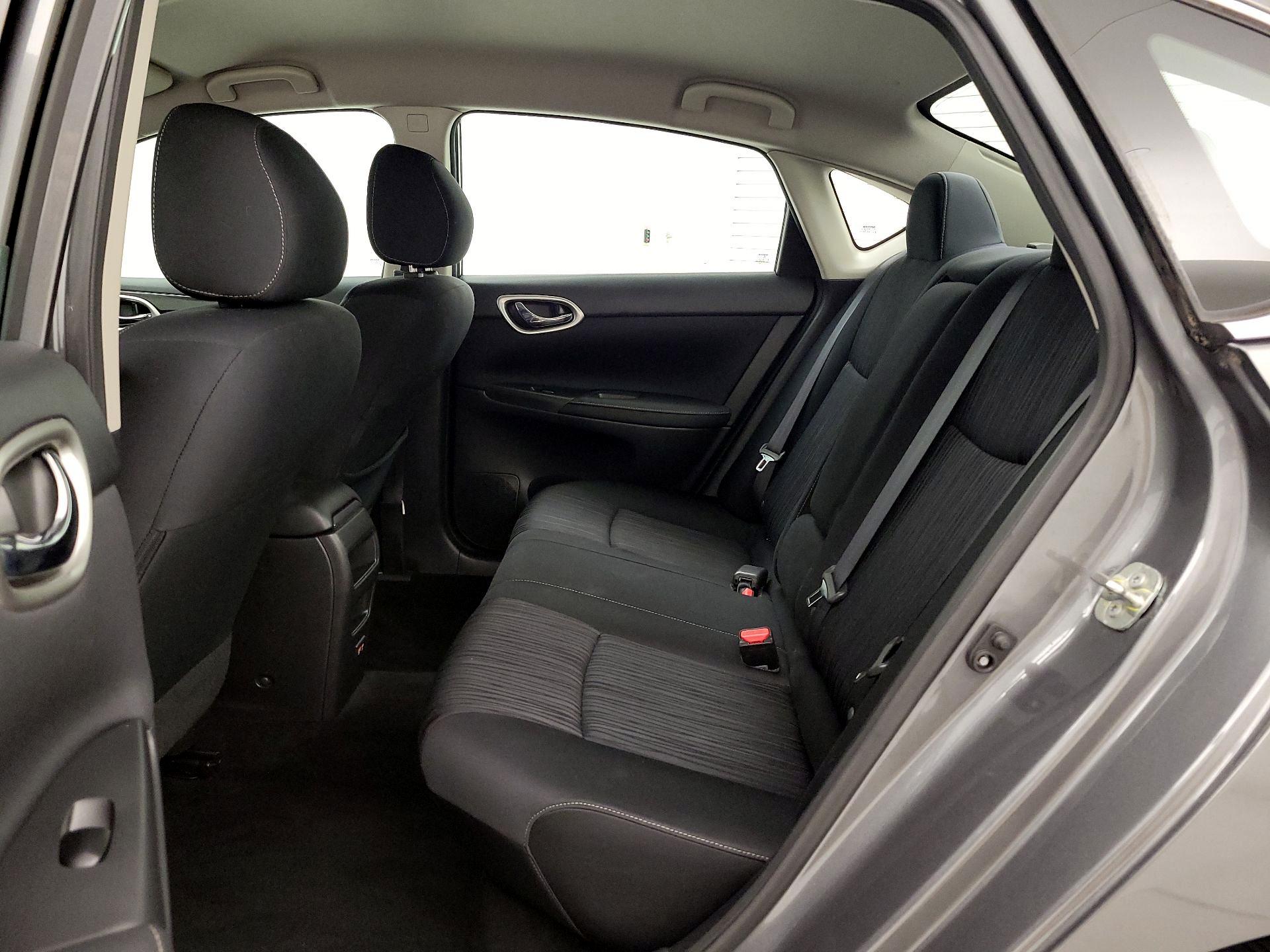 Thumbnail: 2019 Nissan Sentra - 19