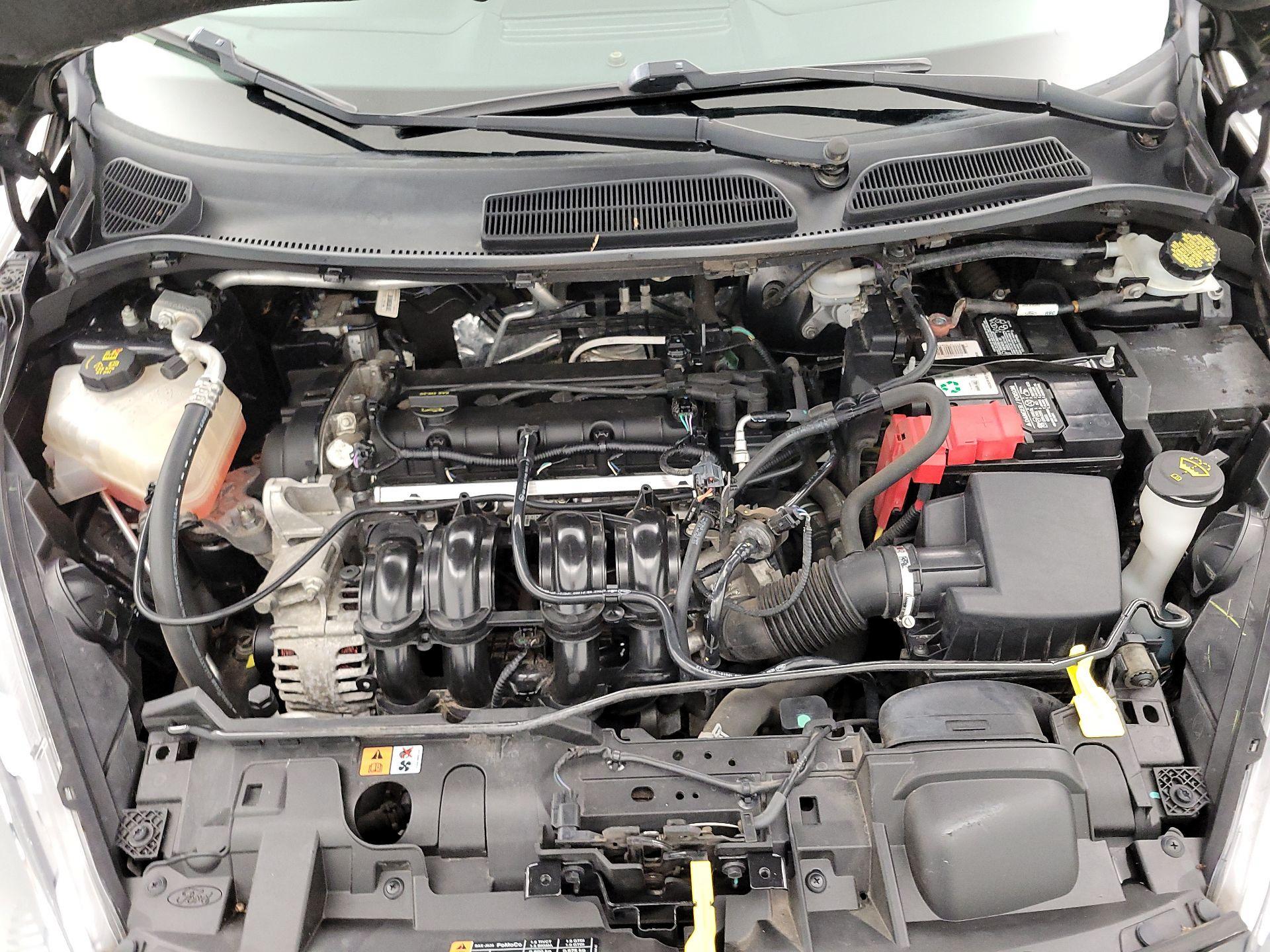 Thumbnail: 2014 Ford Fiesta - 20