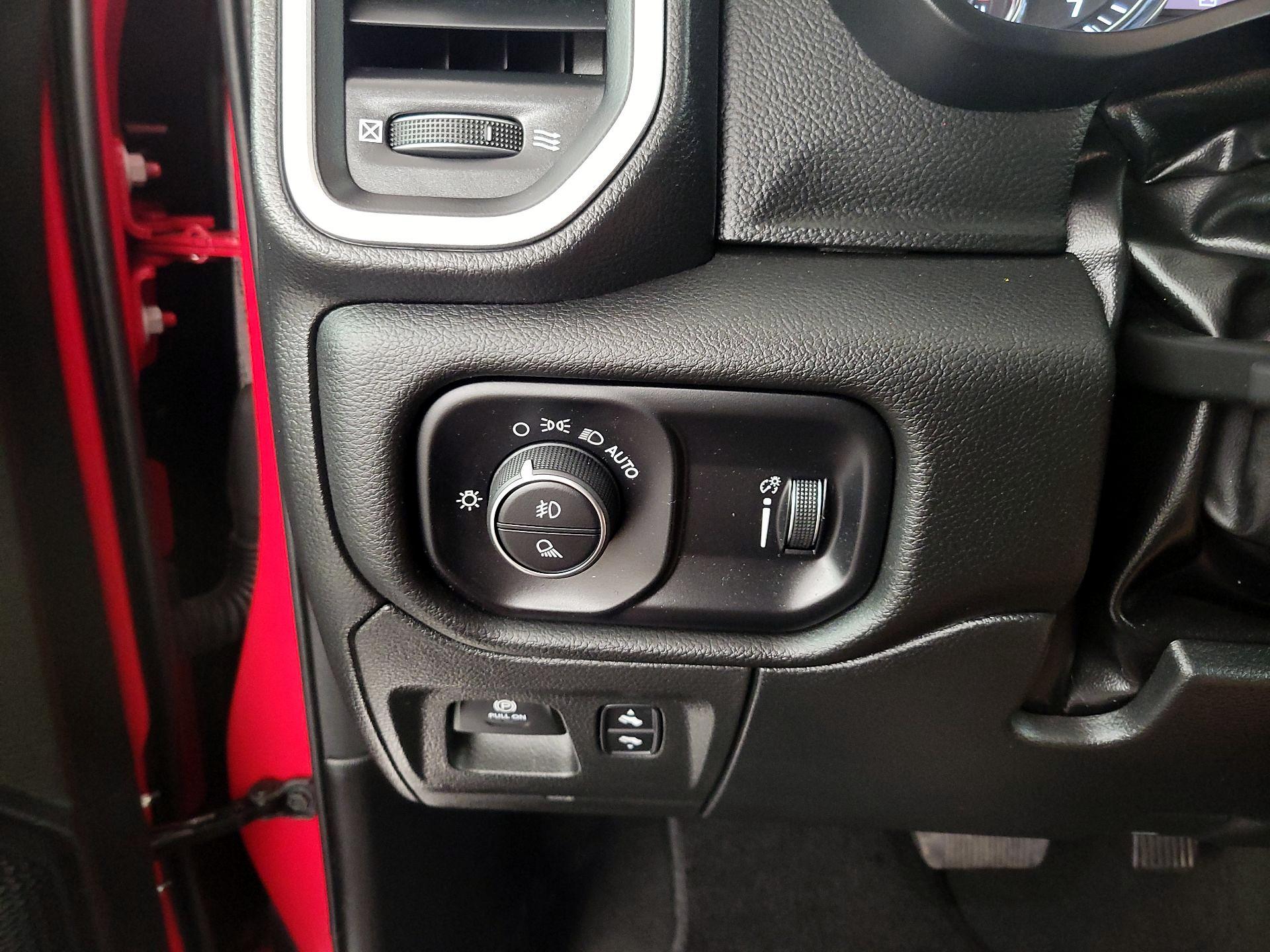 Thumbnail: 2023 RAM 1500 - 13