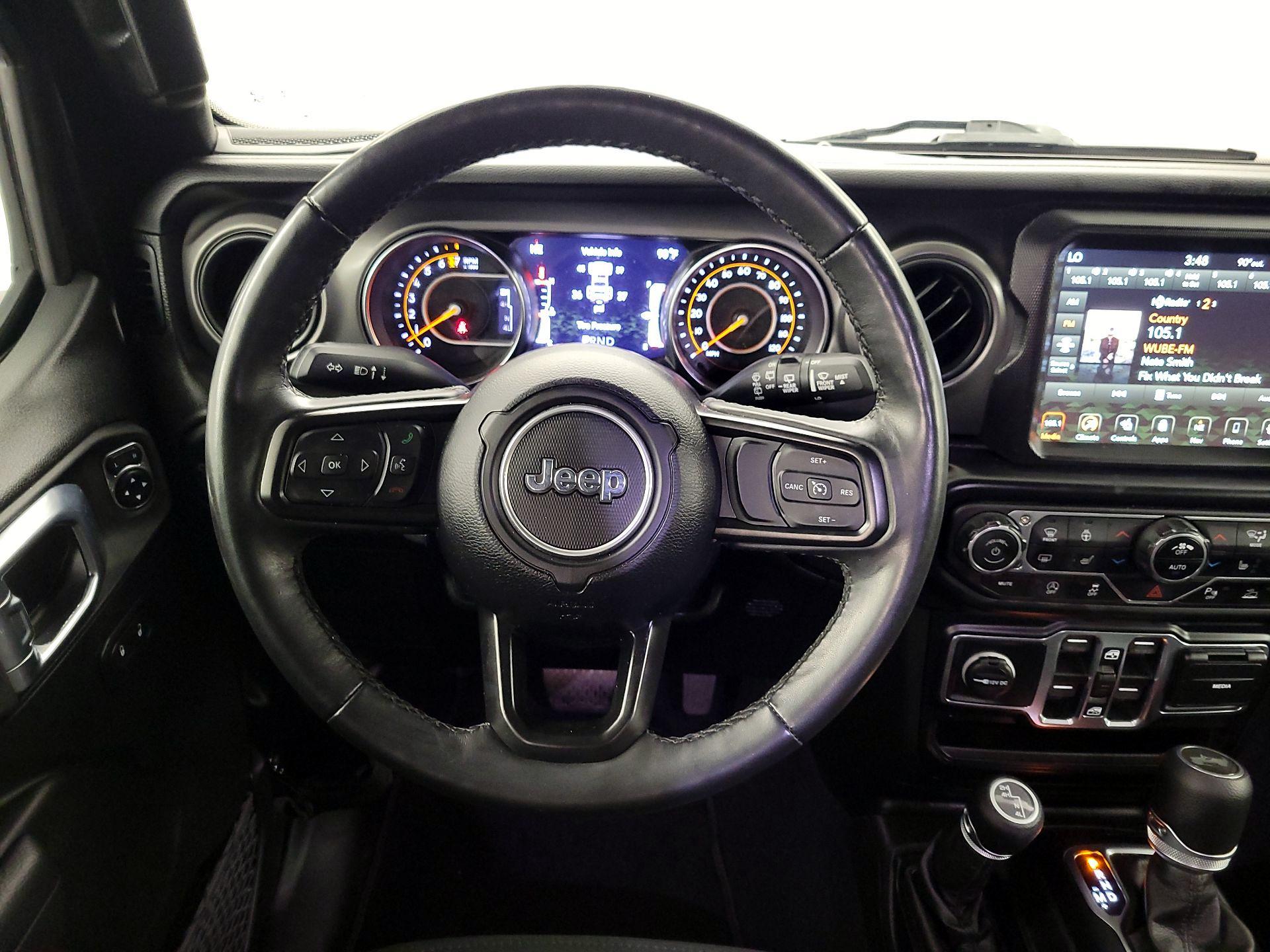 Thumbnail: 2022 Jeep Wrangler - 10