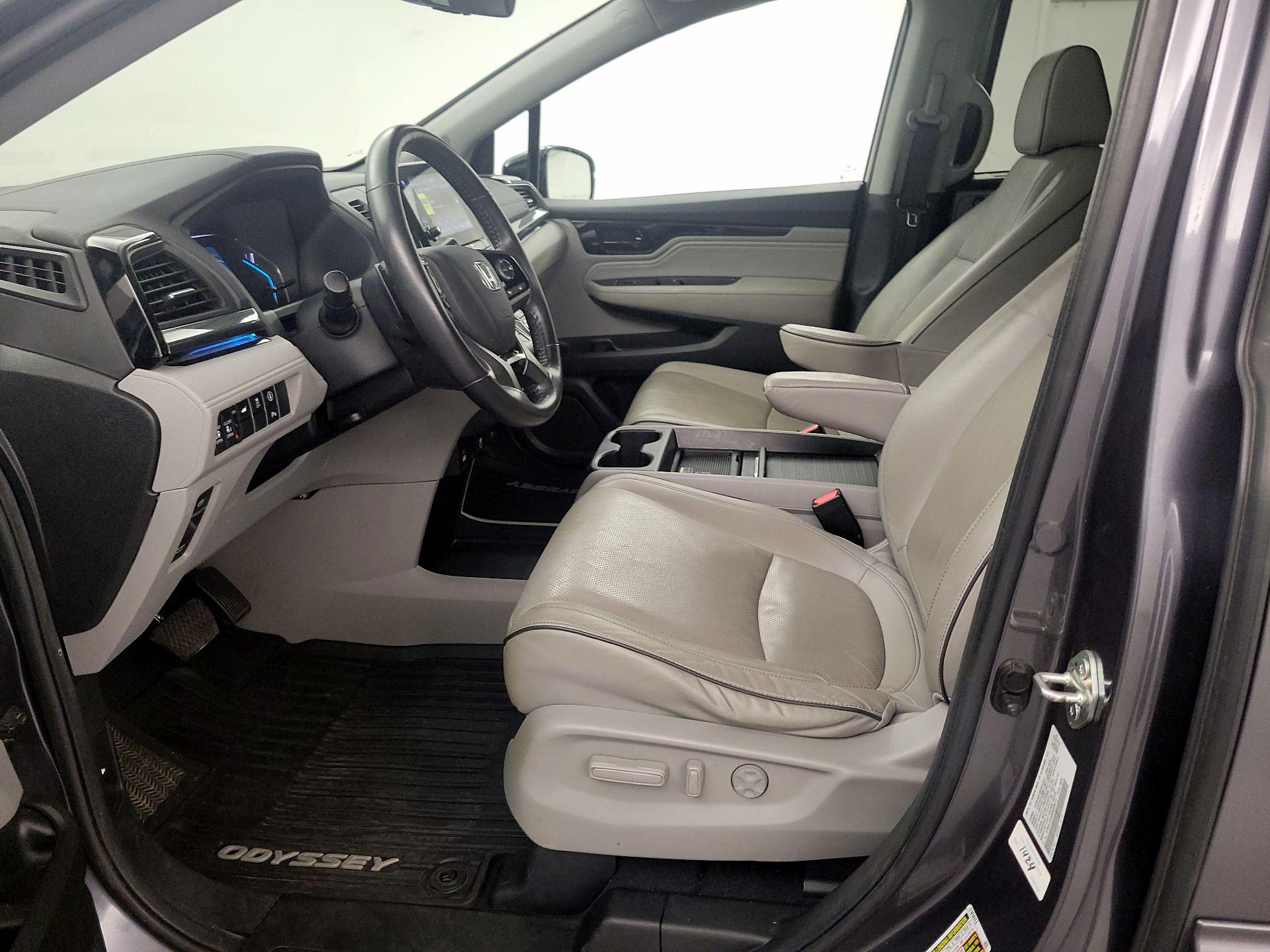 Thumbnail: 2021 Honda Odyssey - 11