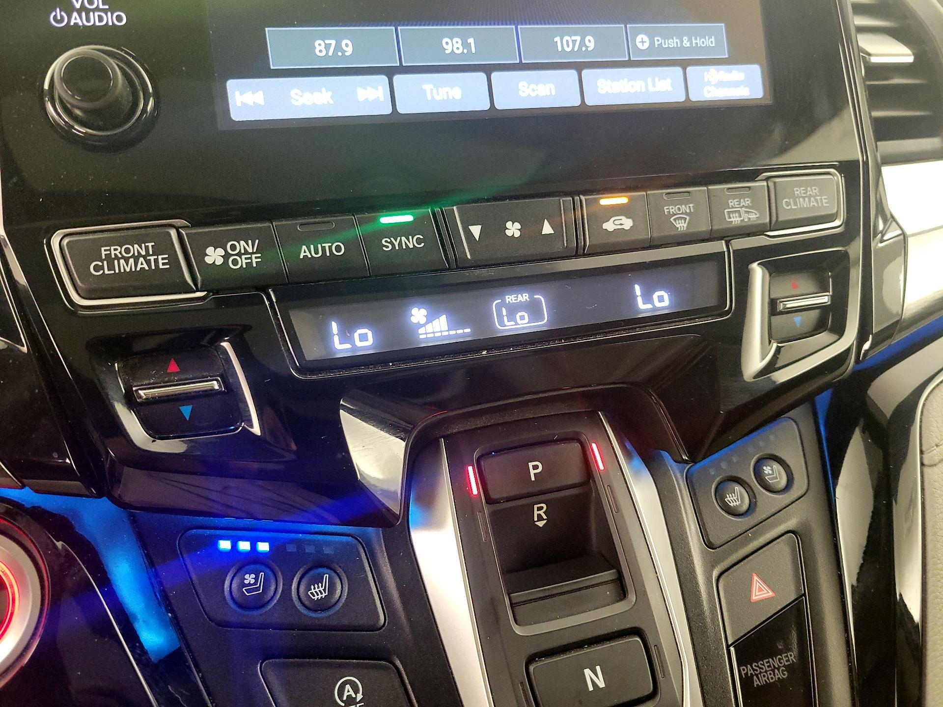 Thumbnail: 2021 Honda Odyssey - 17