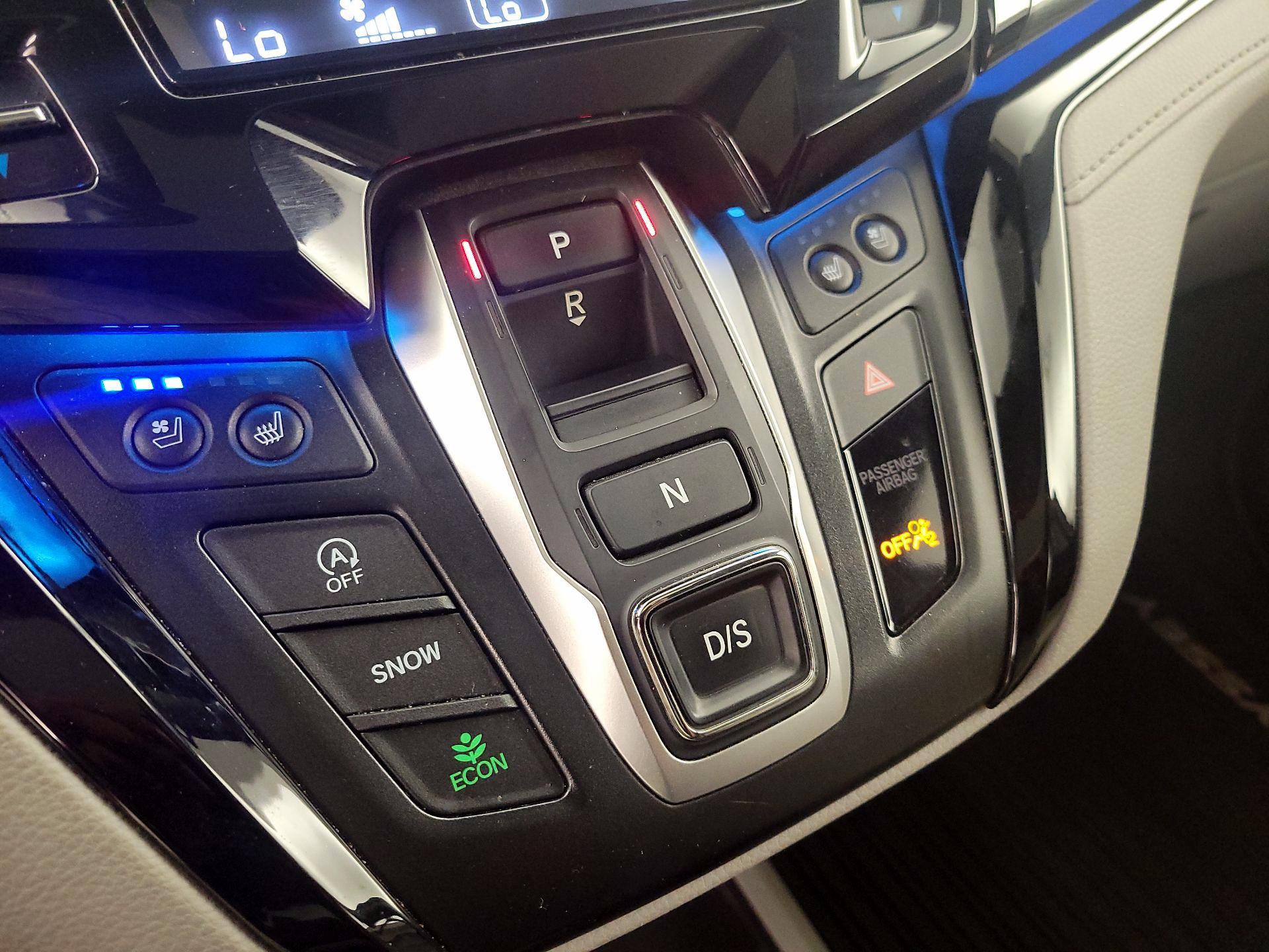 Thumbnail: 2021 Honda Odyssey - 18
