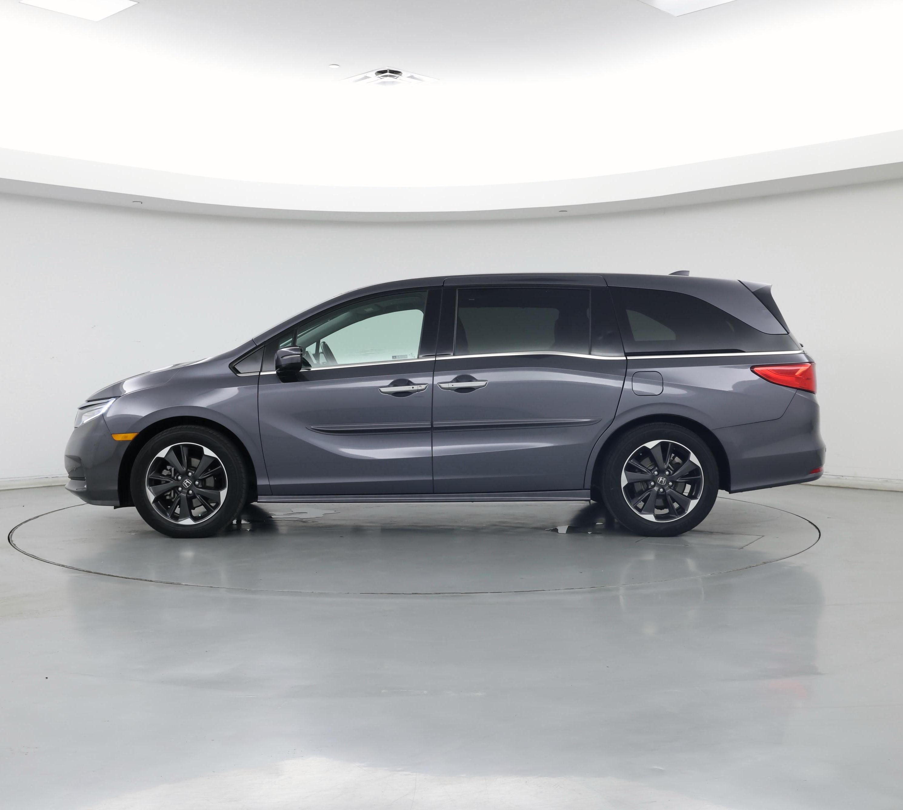 Thumbnail: 2021 Honda Odyssey - 3